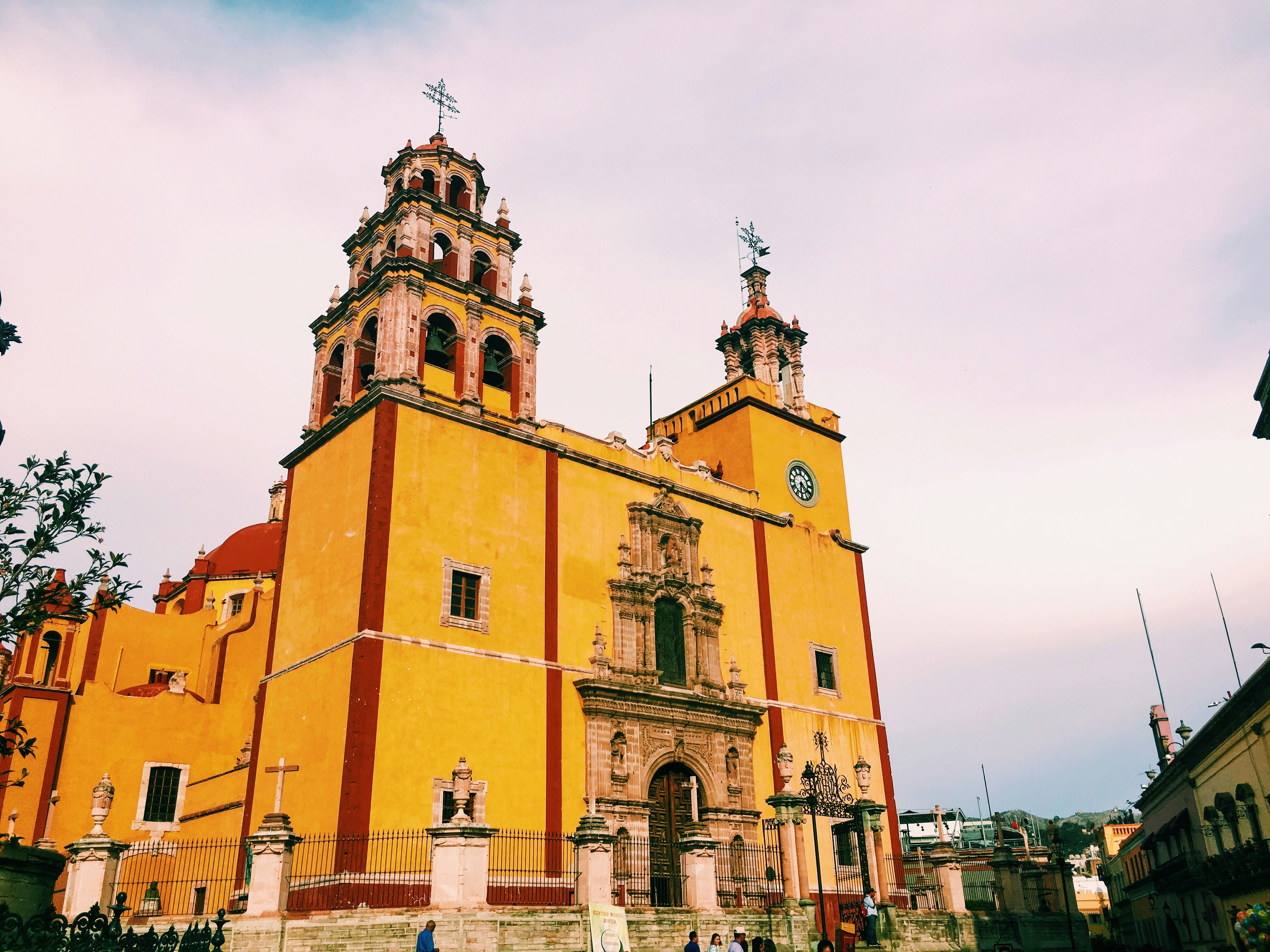 Free Unsplash photo from Abraham Osorio