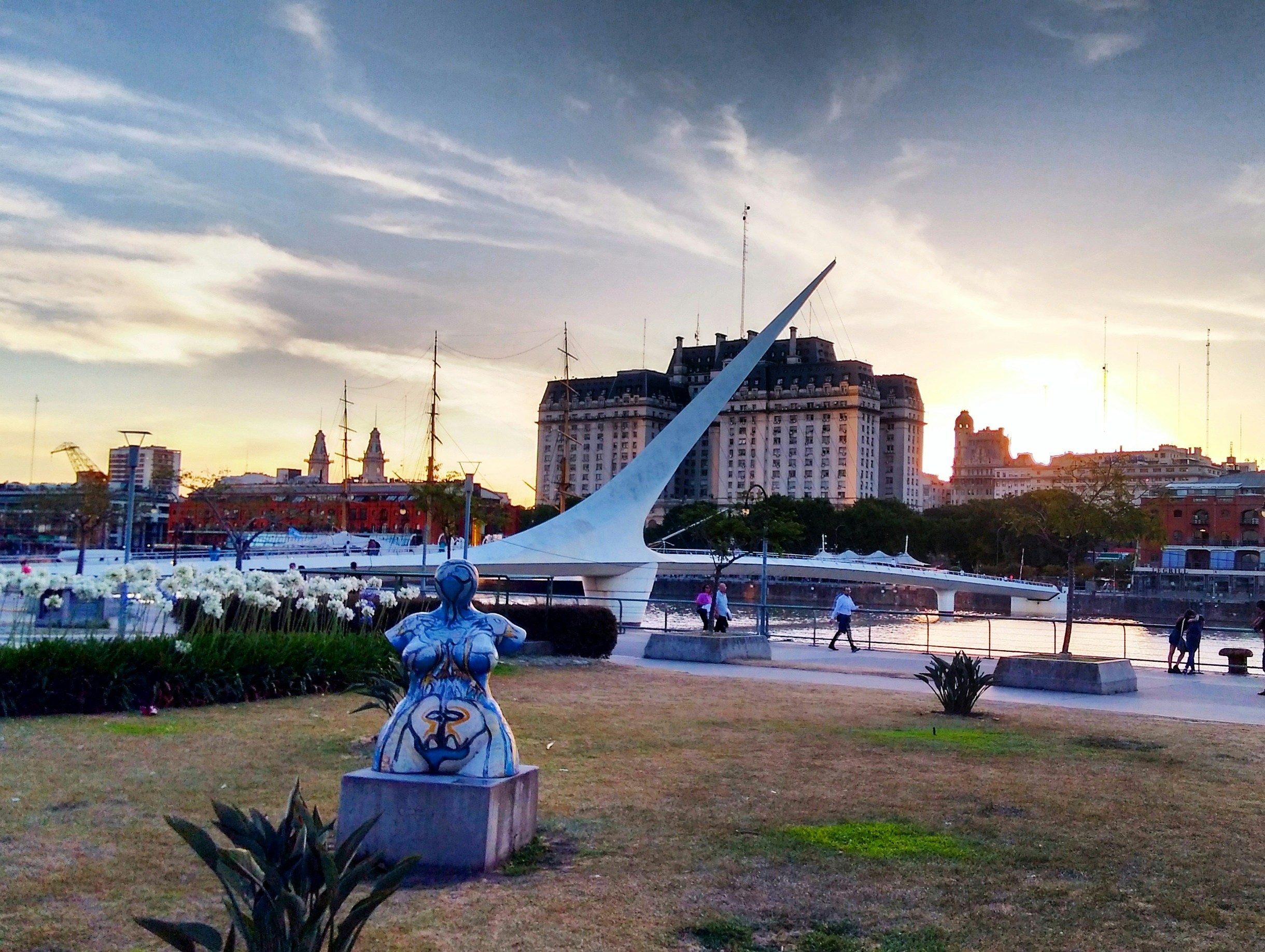 Free Unsplash photo from León Alejandro