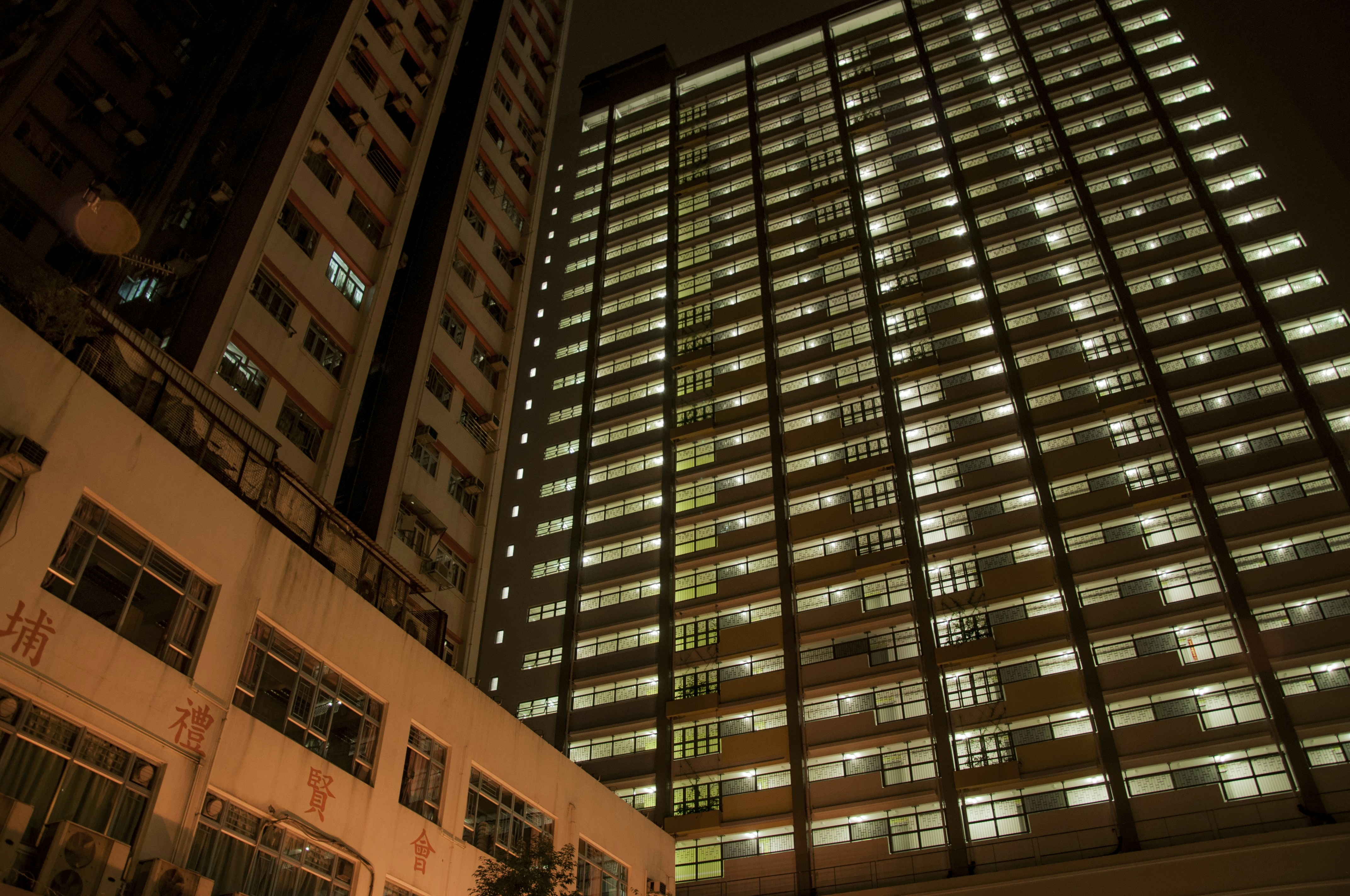 Free Unsplash photo from Henry Li