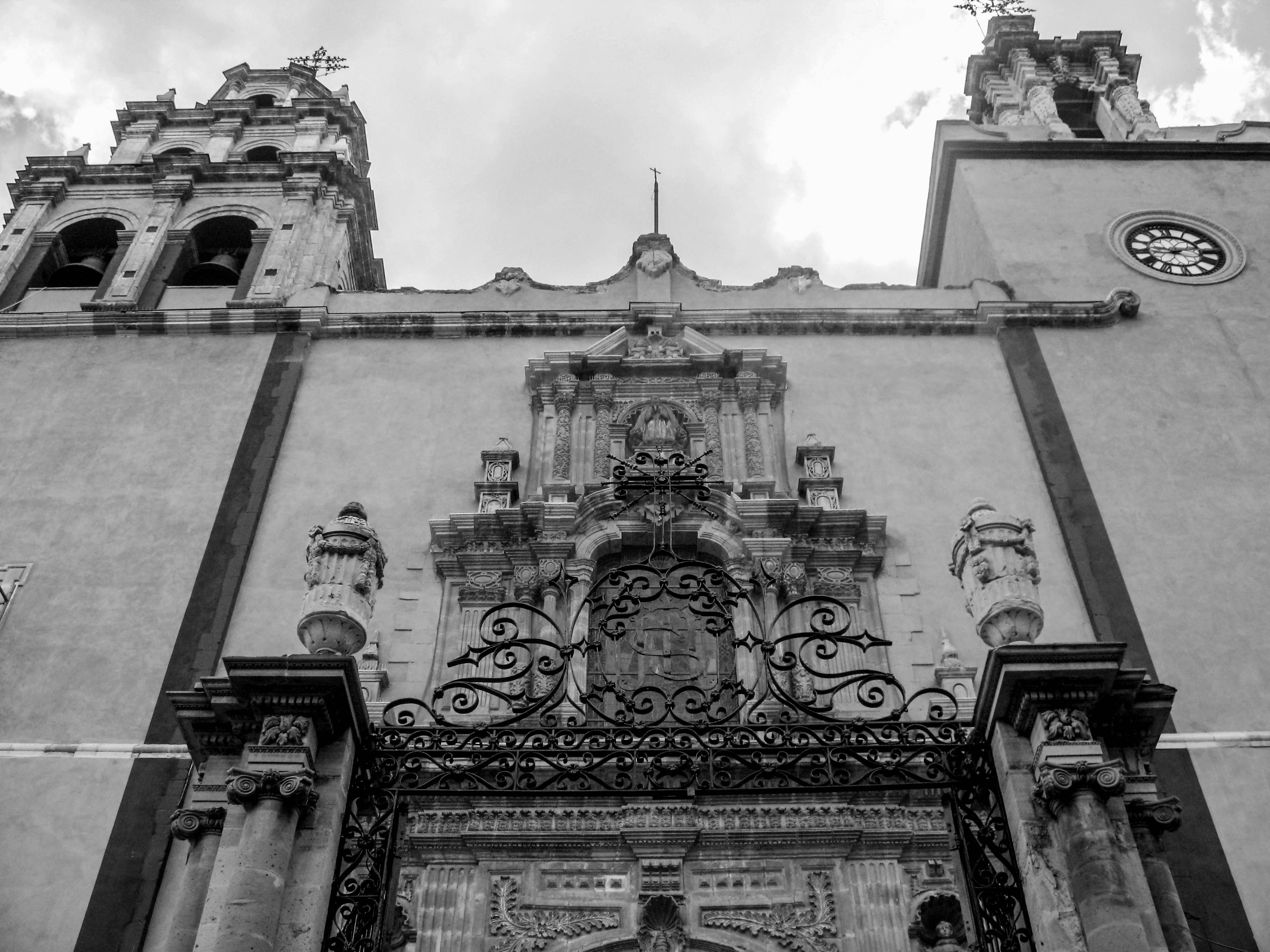 Free Unsplash photo from Joe Pizzio