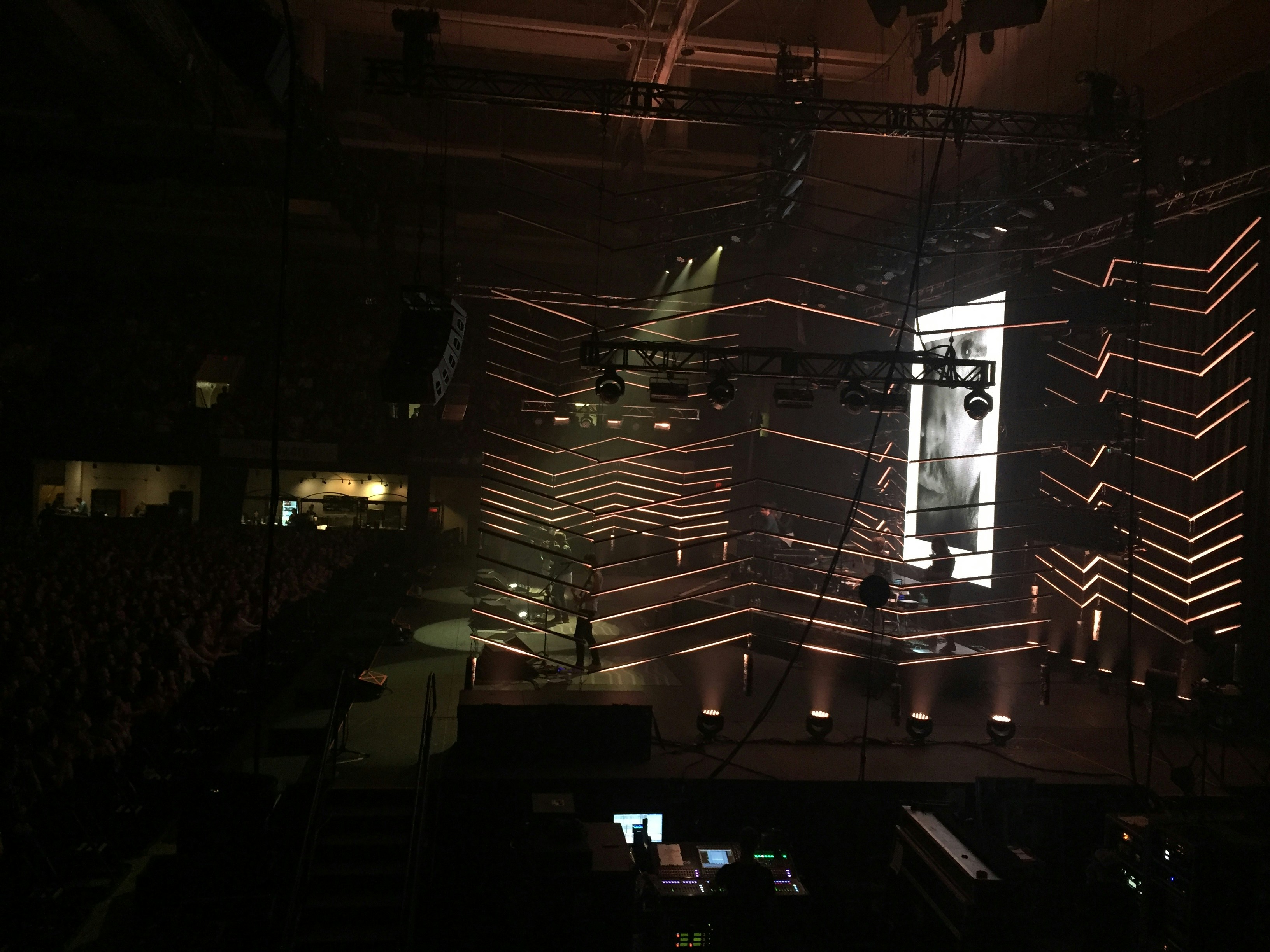 Free Unsplash photo from Monica Herrera