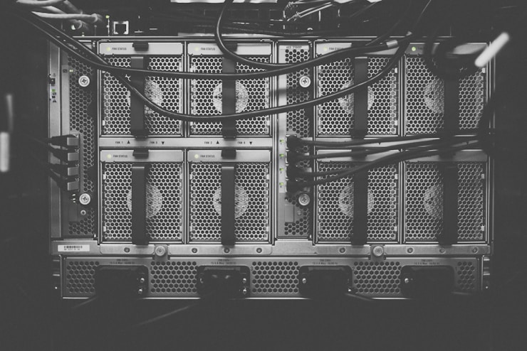 I had to visit our datacenter once, where i knew there would be much waiting time, due to a system upgrade. Therefore i brought my camera and instantly started seeing the beauty, through the lens, of otherwise anonymous boring objects.
