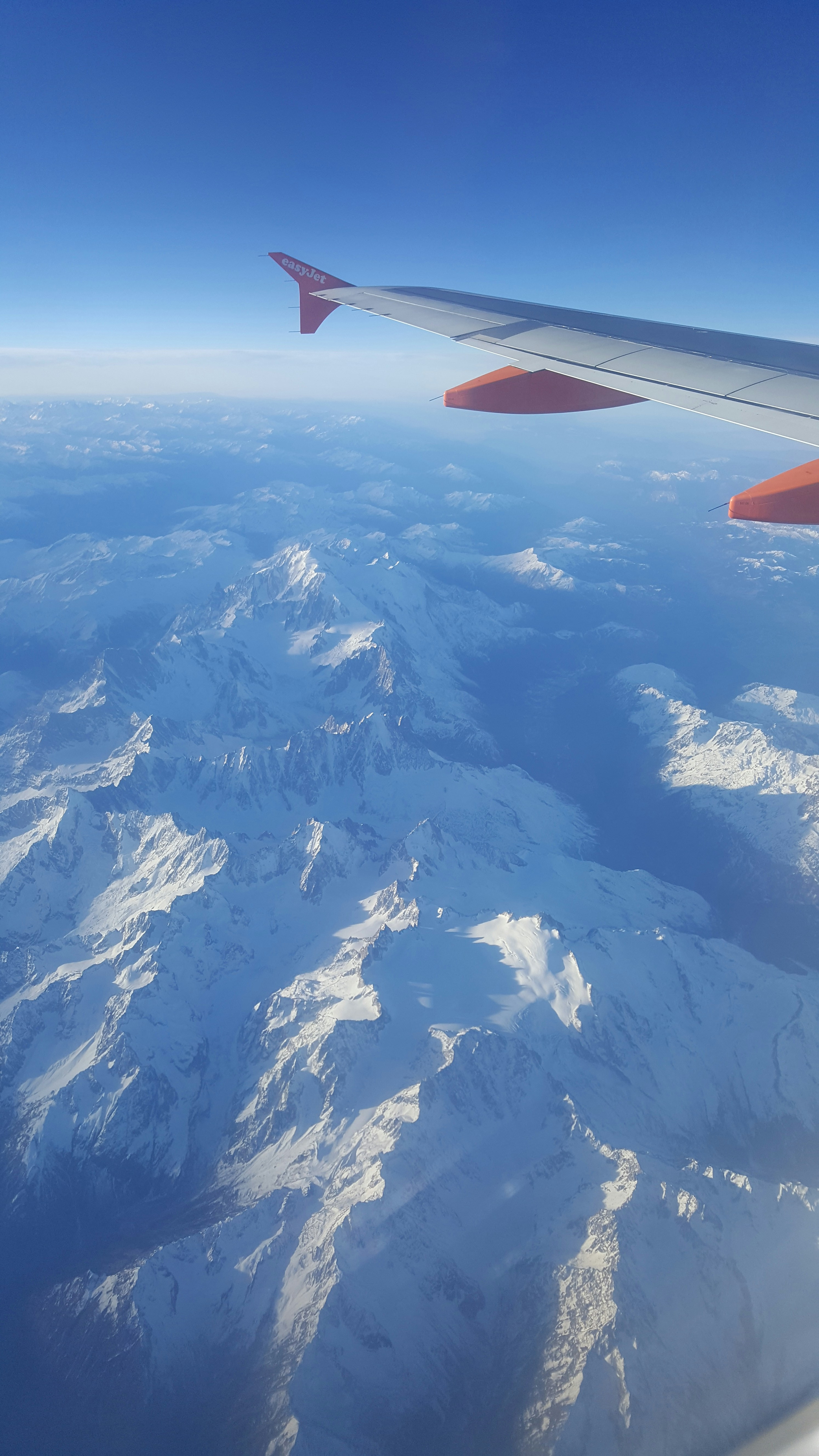 Free Unsplash photo from Save conti