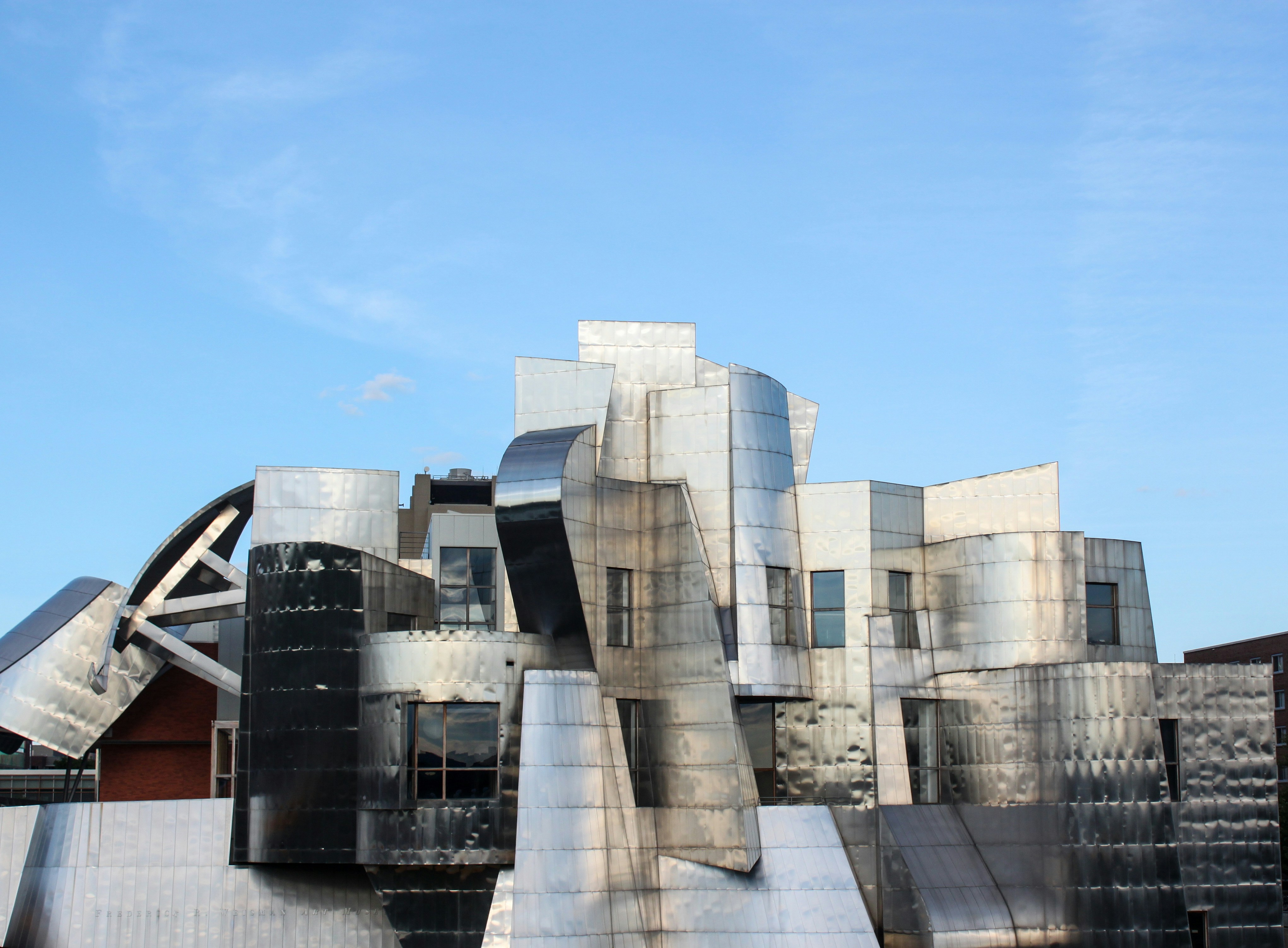 How Mixture of Experts Achieves Scale Without Proportional Cost