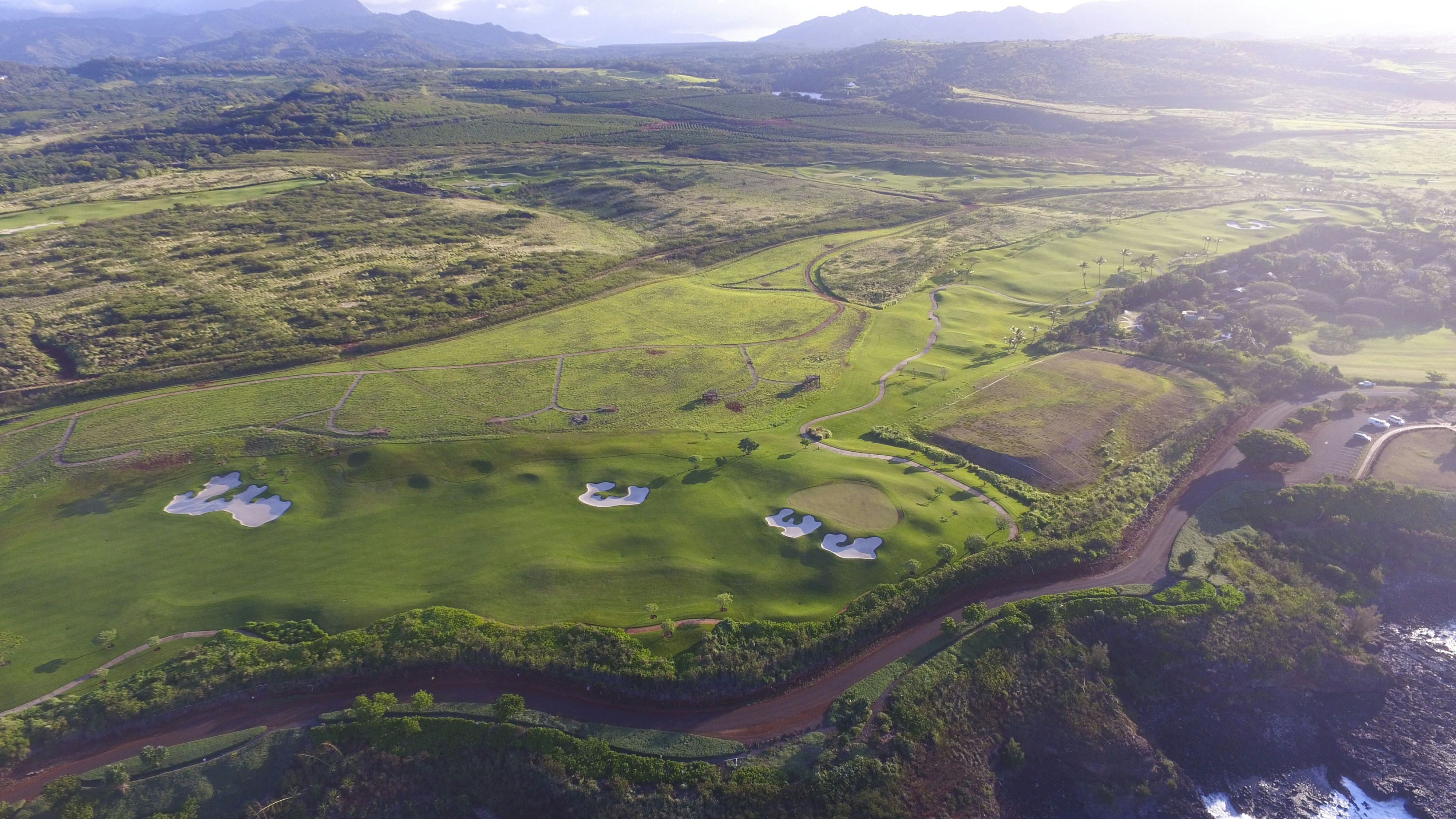 Free Unsplash photo from Miguel Barillas