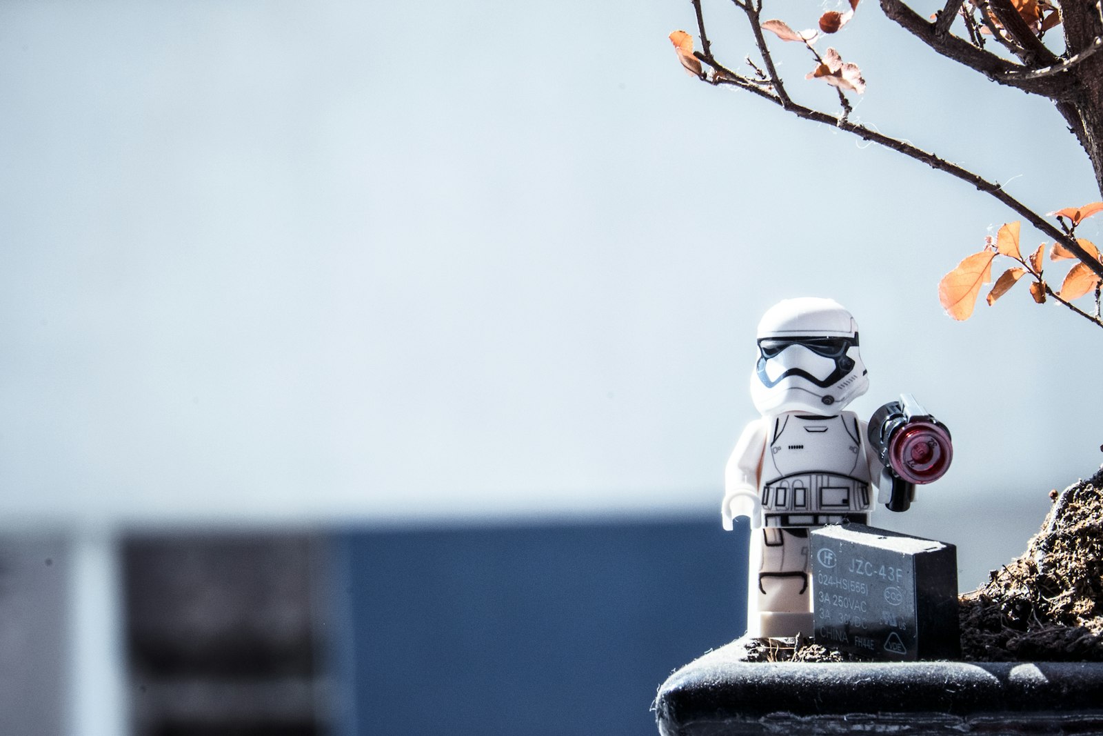 Fujifilm X-E2 + Fujifilm XC 50-230mm F4.5-6.7 OIS sample photo. Star wars stormtrooper lego photography