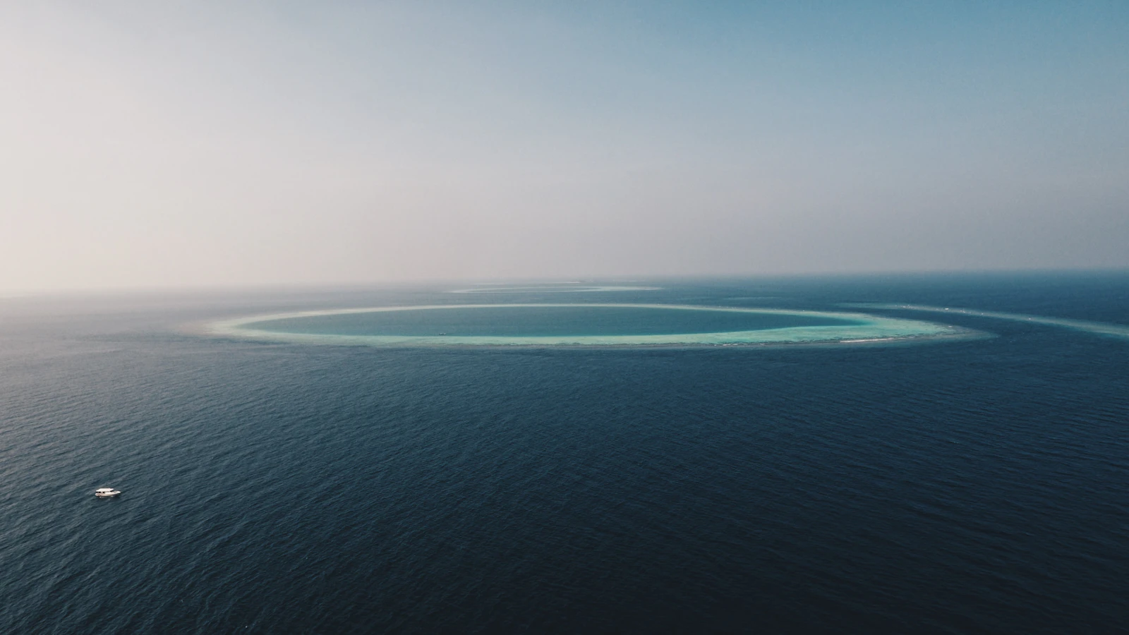 Emerald Faarufushi Resort & Spa