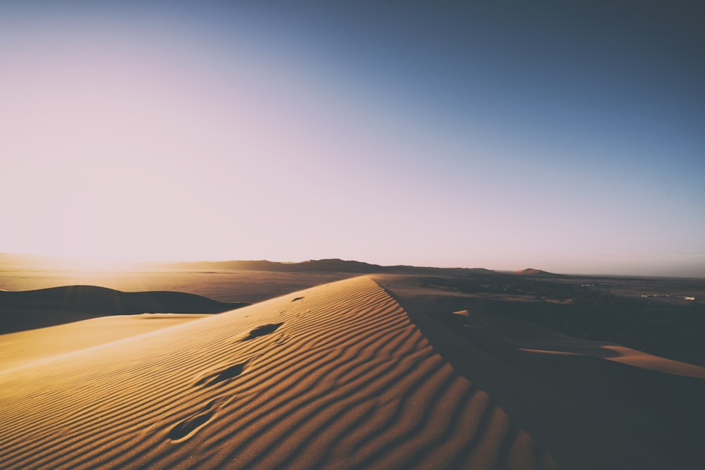 sand dune during daytime