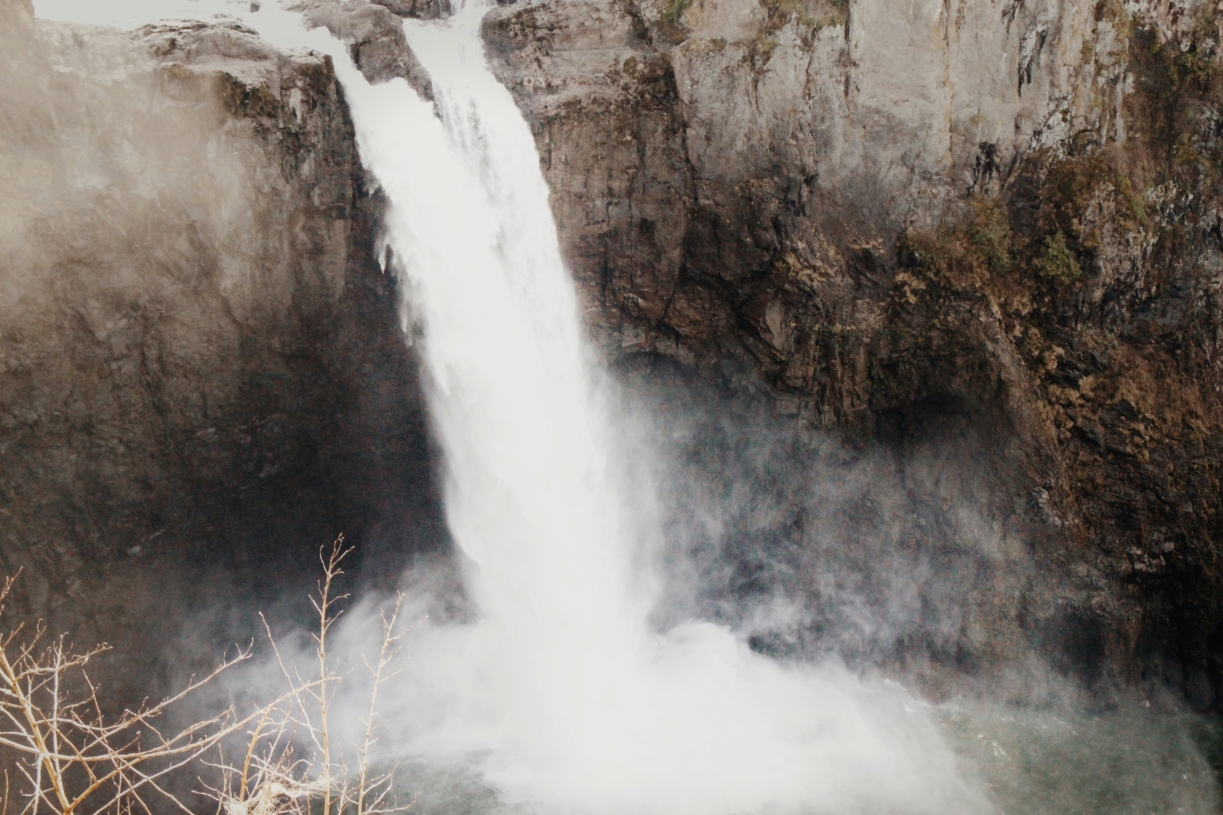 Free Unsplash photo from Michael Nunes