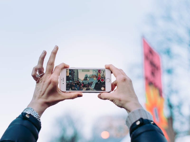 Five Fairly Simple Things You Can Do To Save Time With Buy Instagram Mentions
