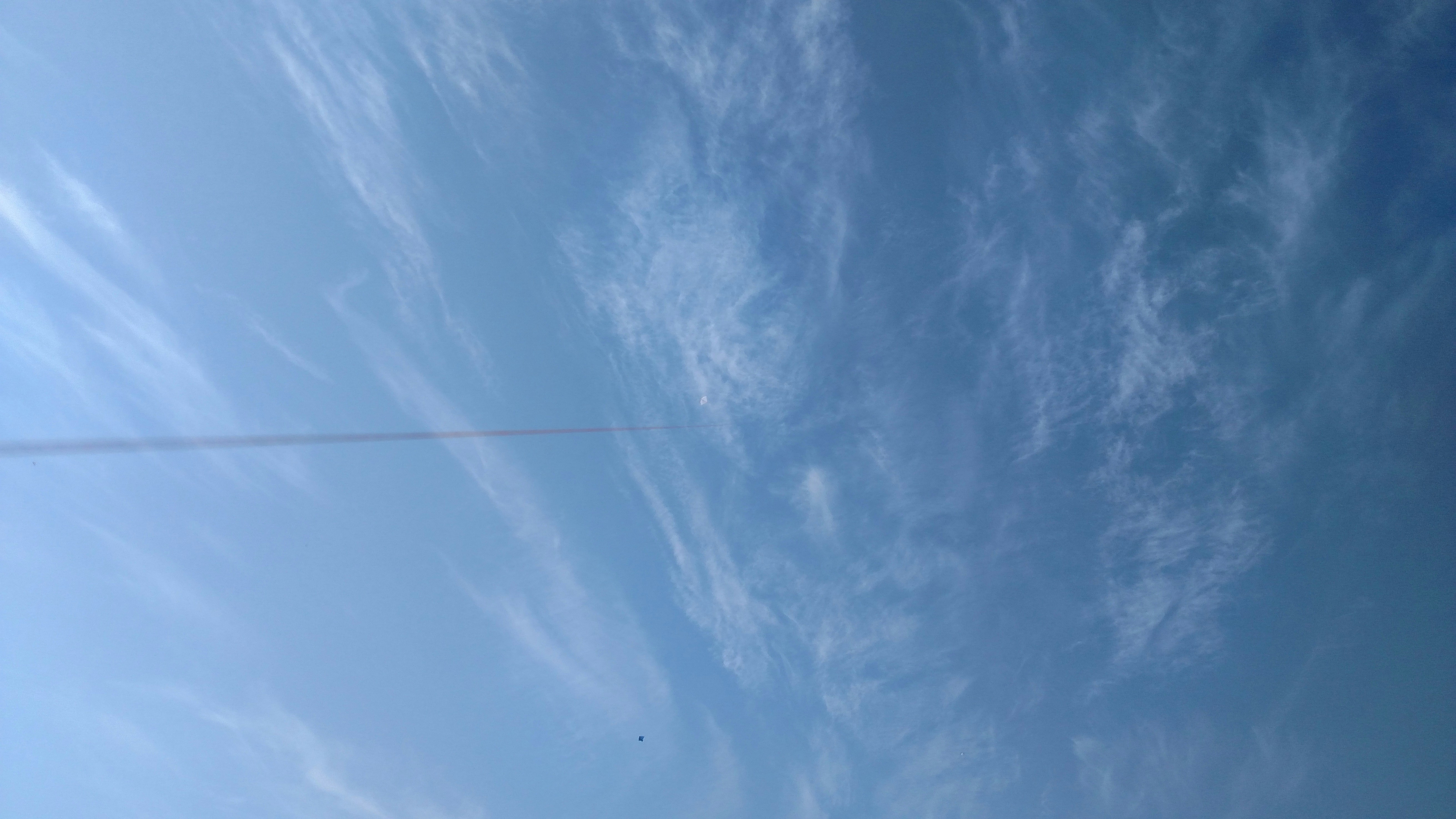 Free Unsplash photo from D R