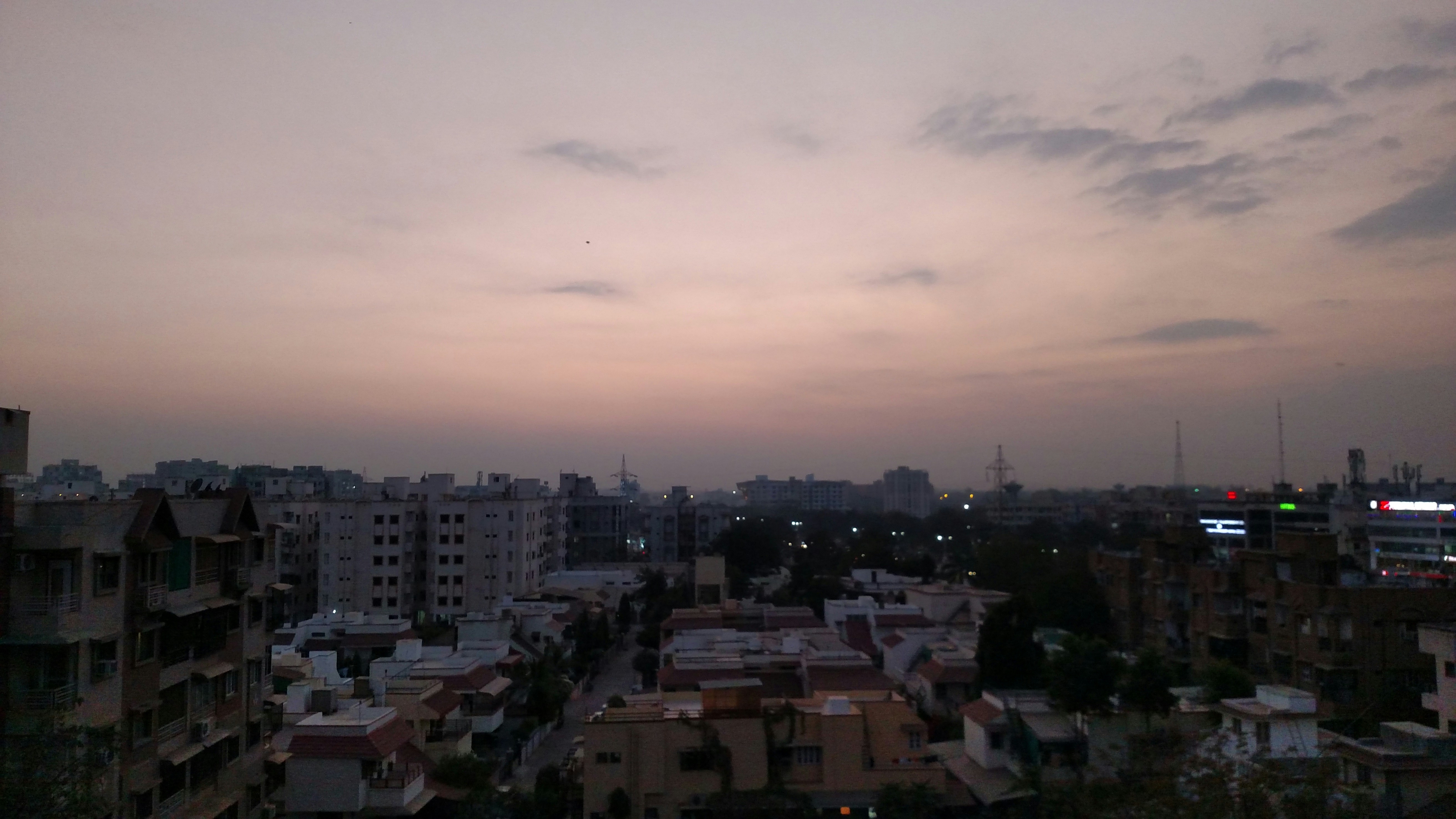 Free Unsplash photo from D R