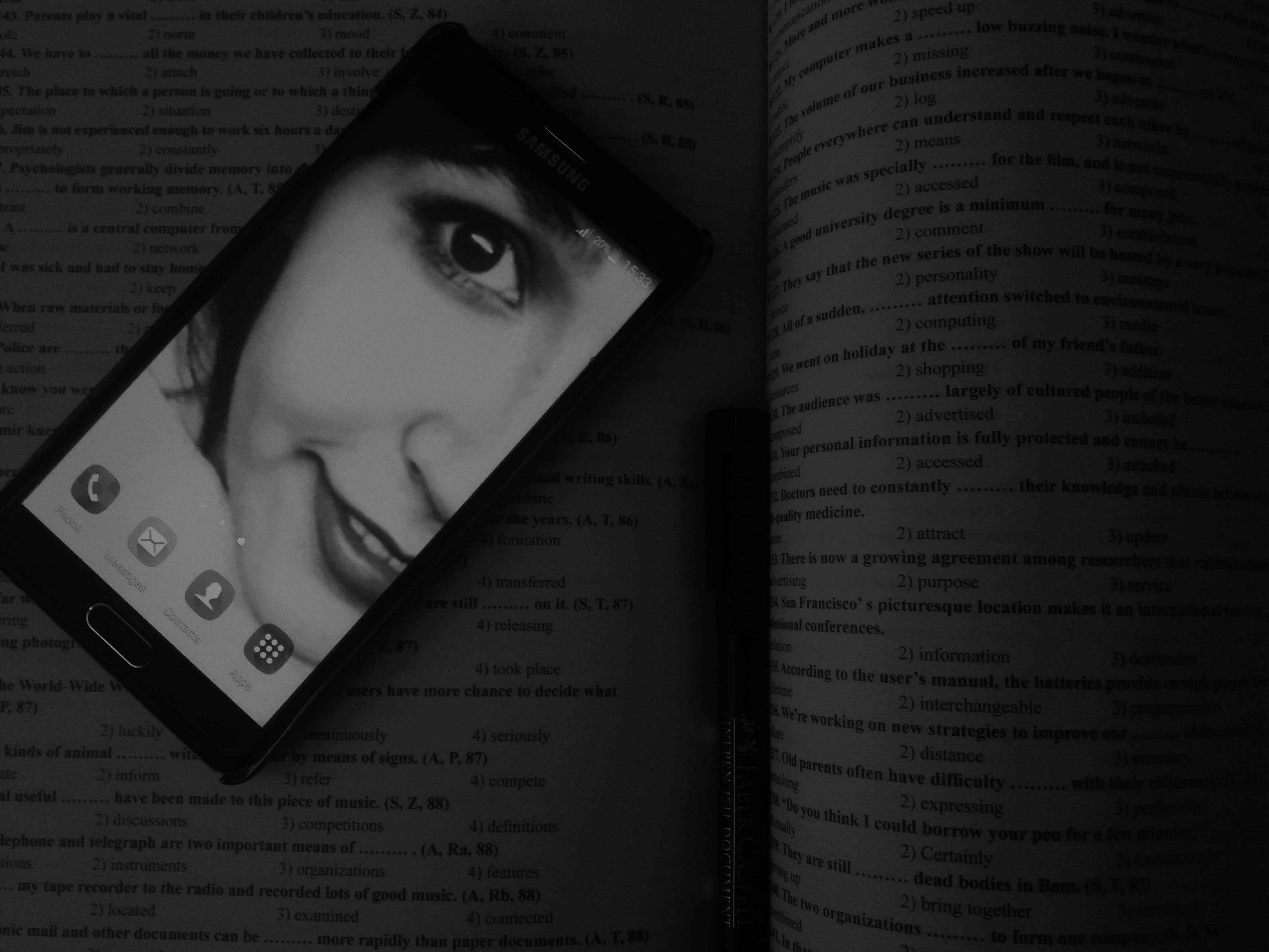 Free Unsplash photo from mhmd safari