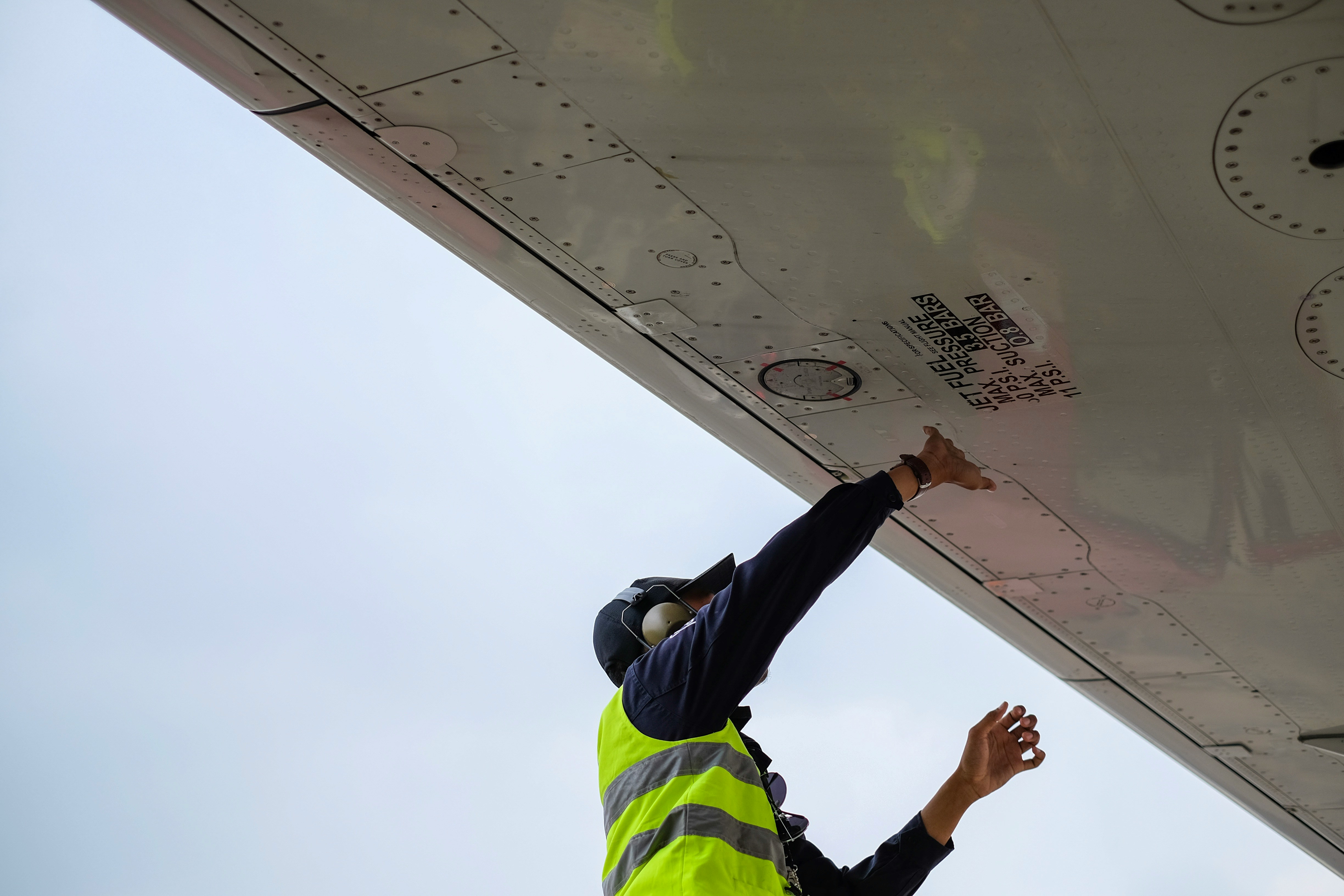 What the Ground Crew Knows: The Pre-Pushback Inspection Logic That Simulation Almost Never Captures