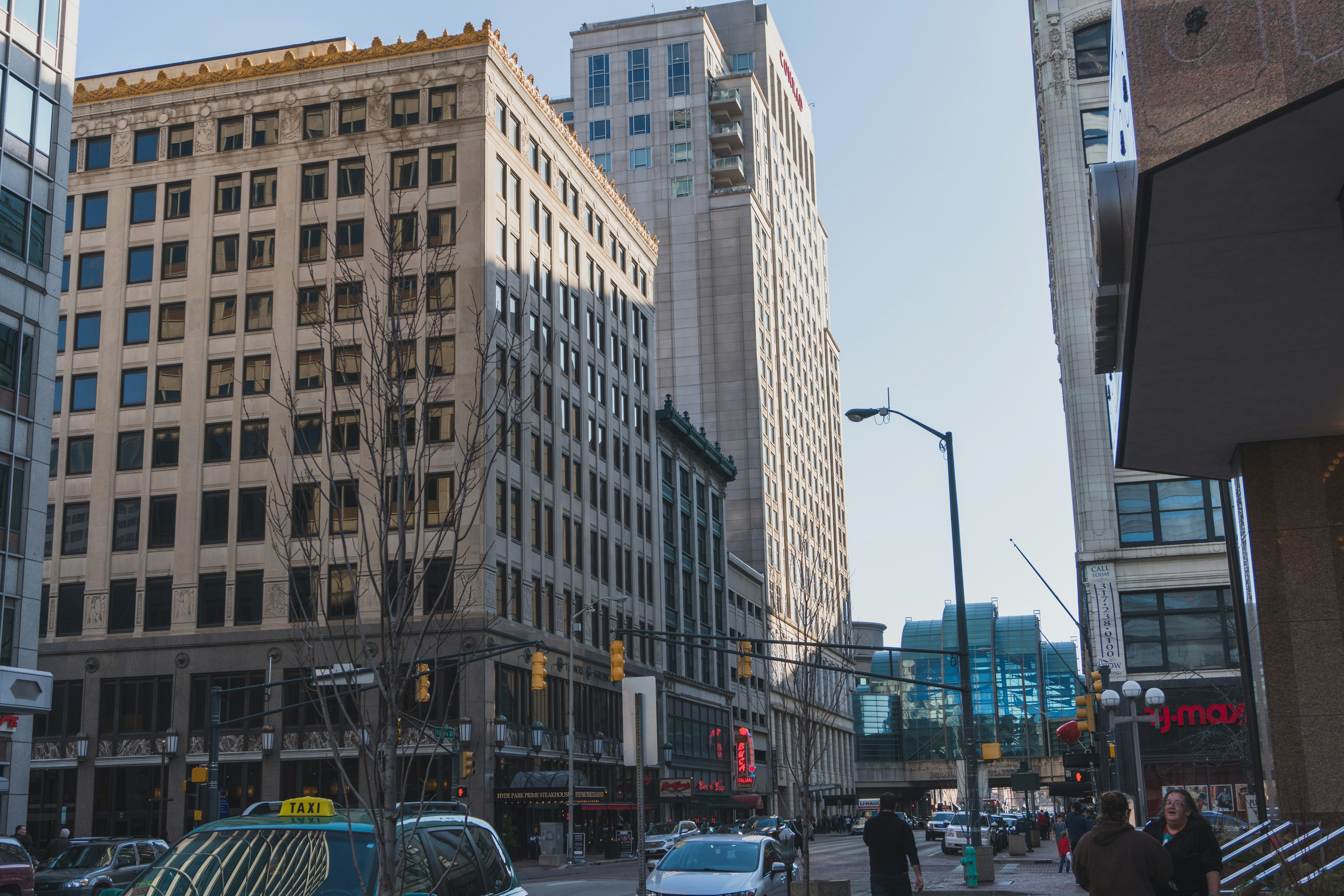 资讯快讯简讯，全球科技与经济动态速览