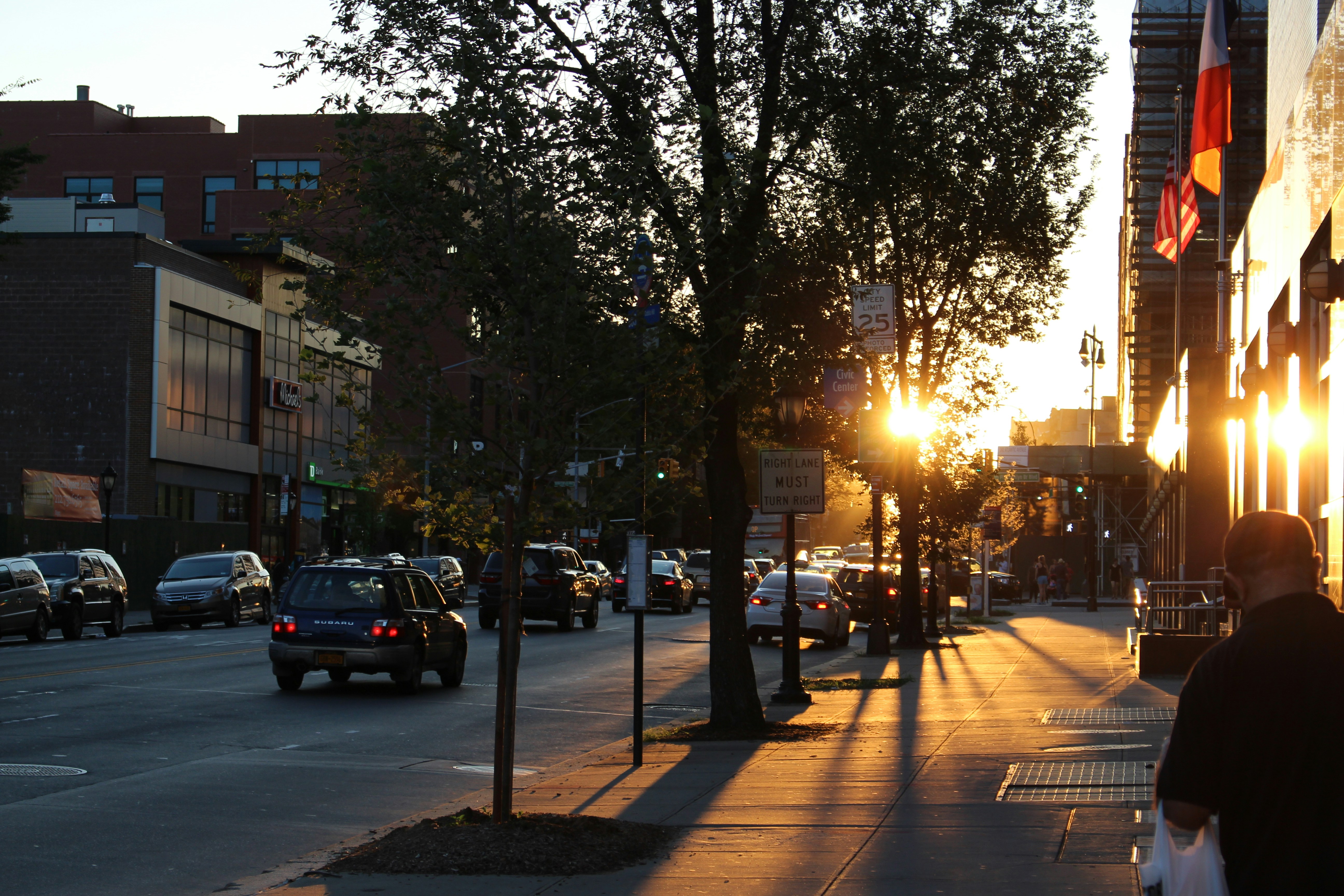 Free Unsplash photo from johan guams