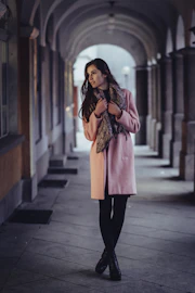 Spring Linen Look - Google Web Story