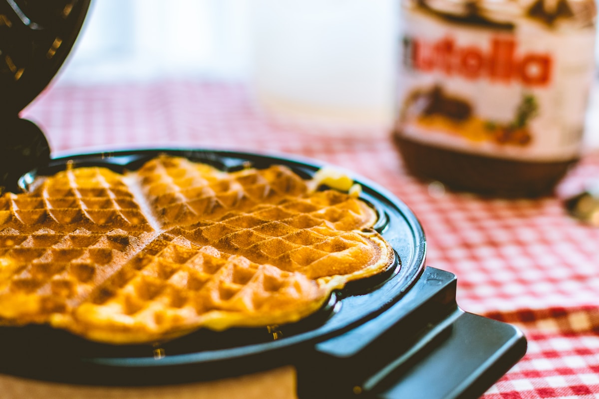Is a Restored Vintage Waffle Iron Worth Using Every Weekend?