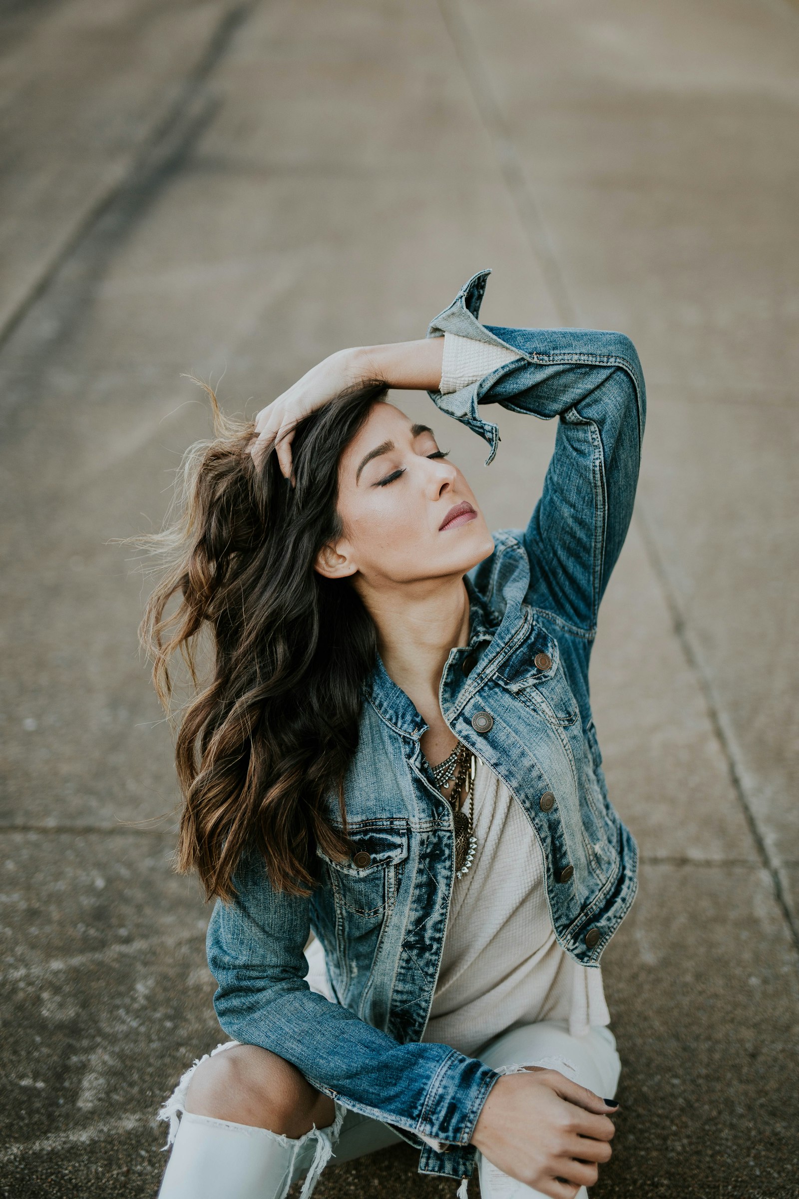 Canon EOS 6D + Sigma 50mm F1.4 EX DG HSM sample photo. Woman wearing blue denim photography