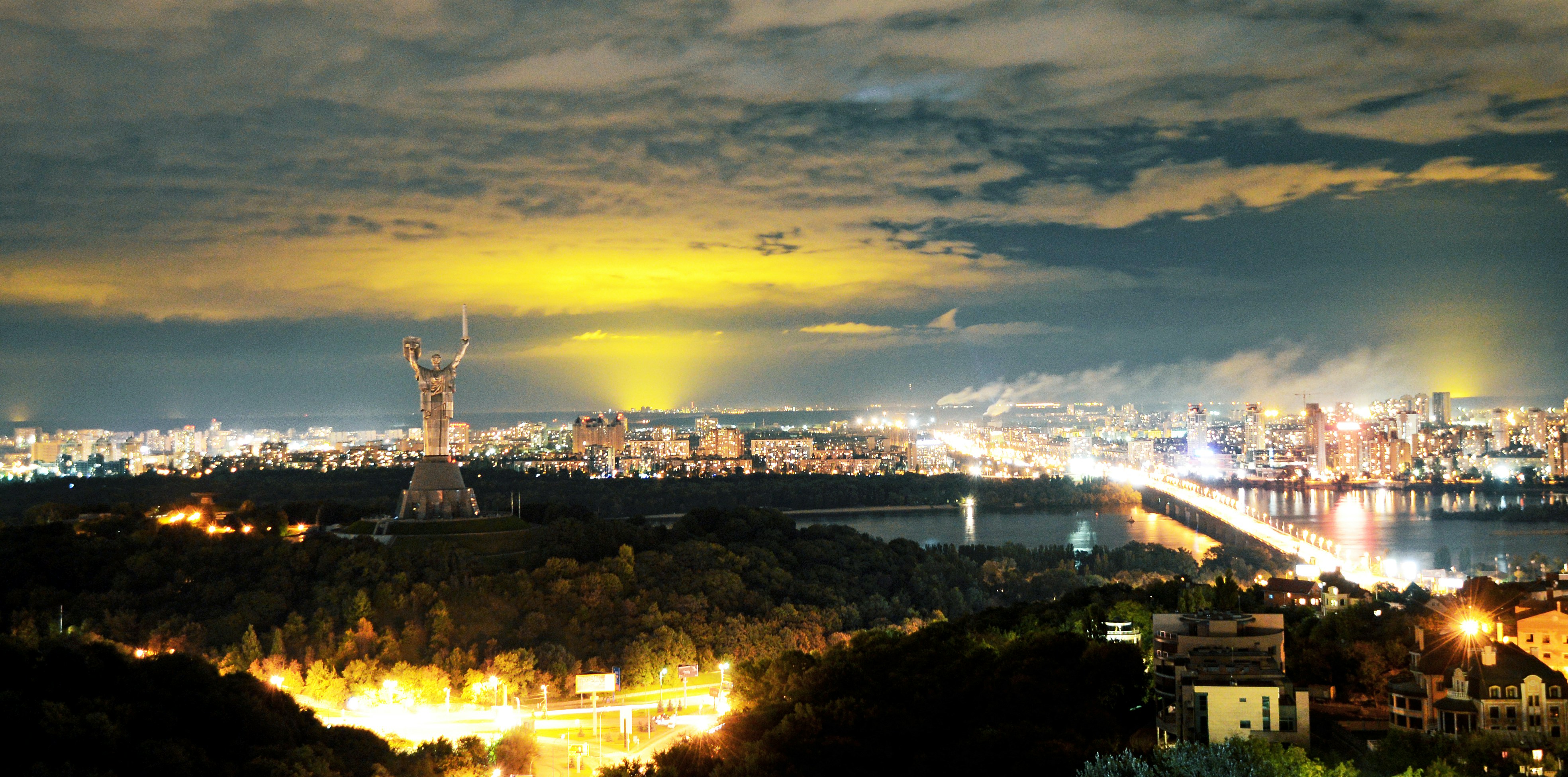 Free Unsplash photo from Anna Nakonechnaya