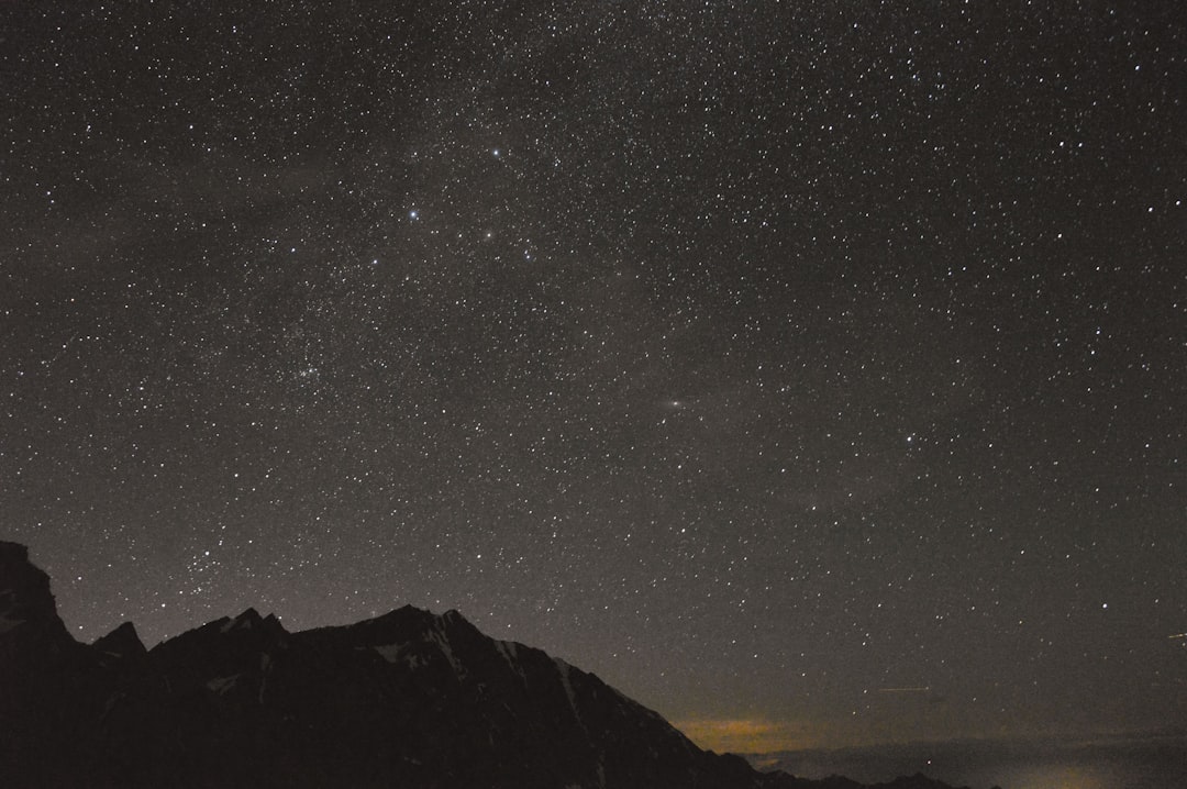 travelers stories about Mountain range in Pfelders im Passeiertal, Italy