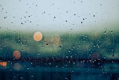 clear glass frame rain google meet background