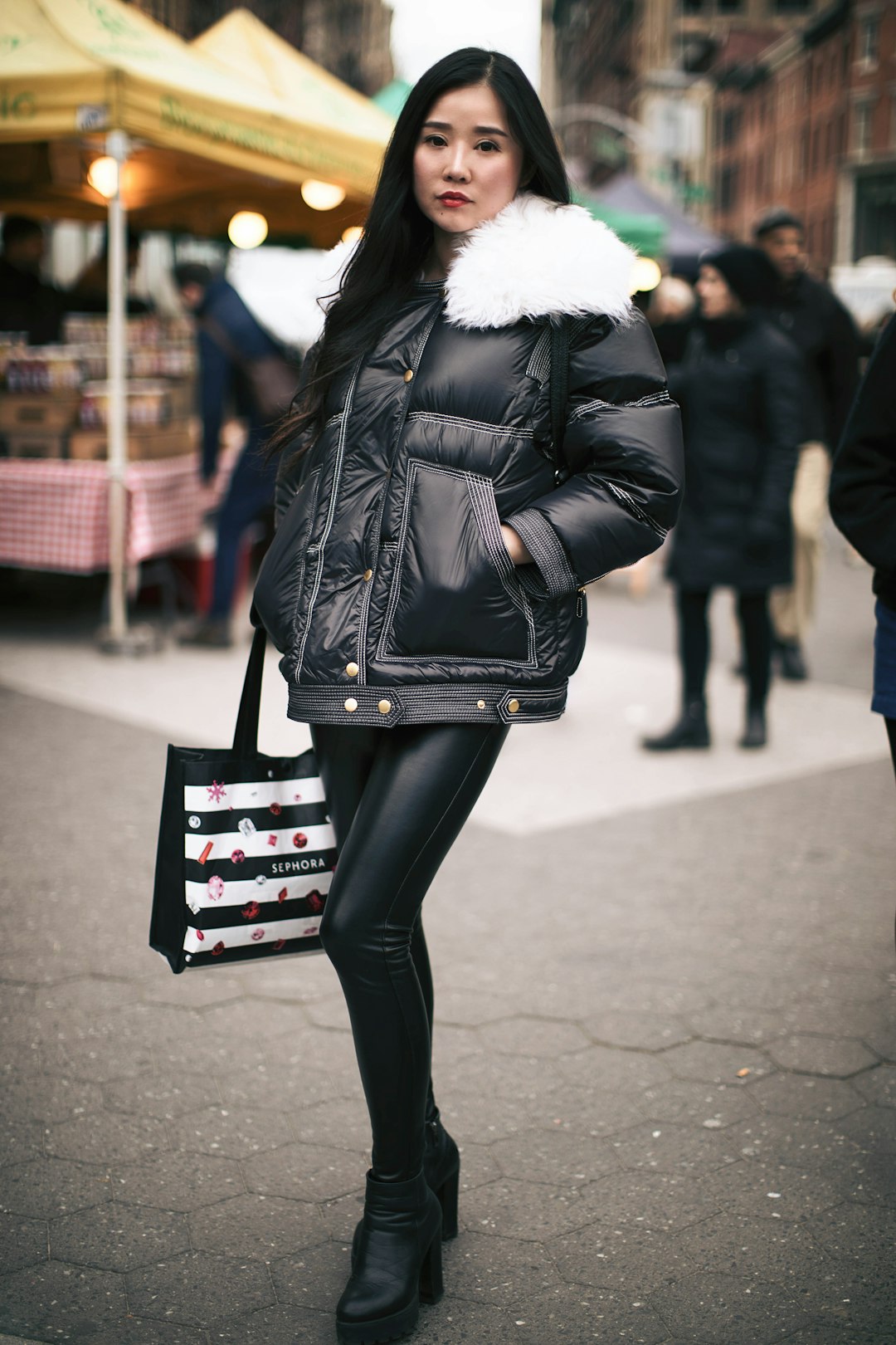 selective focus photography of woman