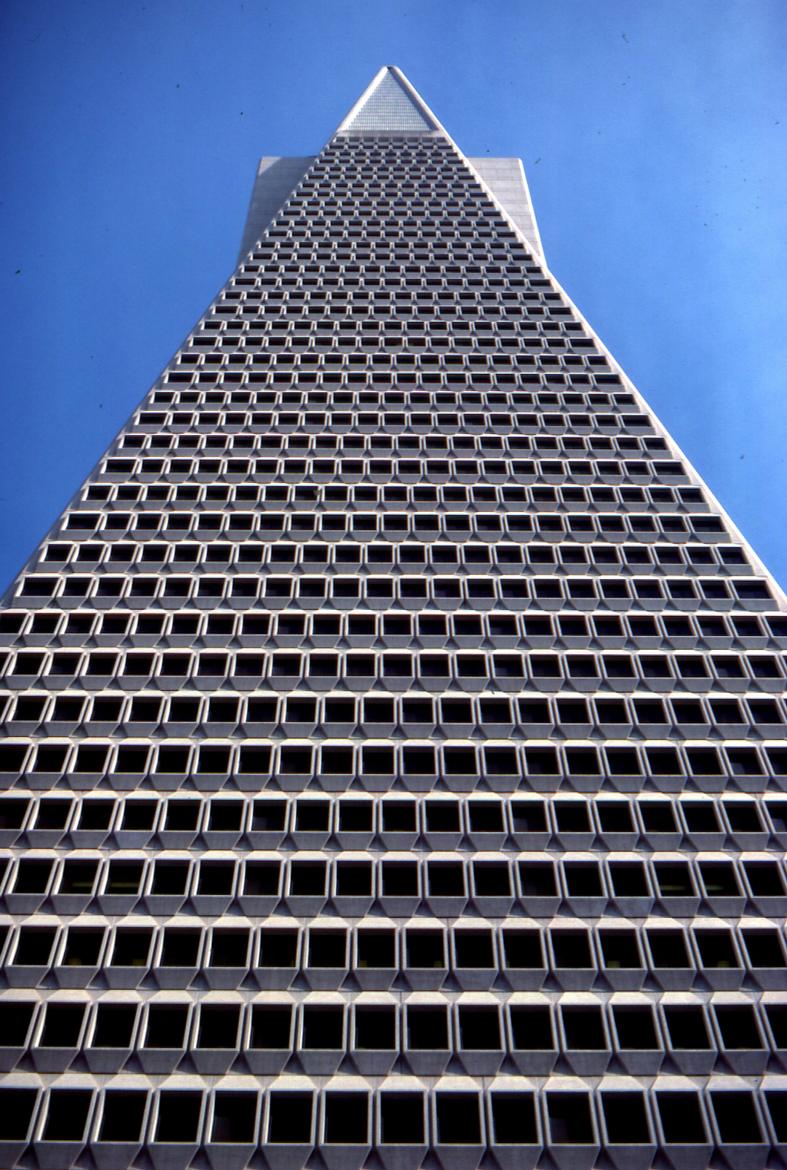 Free Unsplash photo from Lorenzo Burningsky