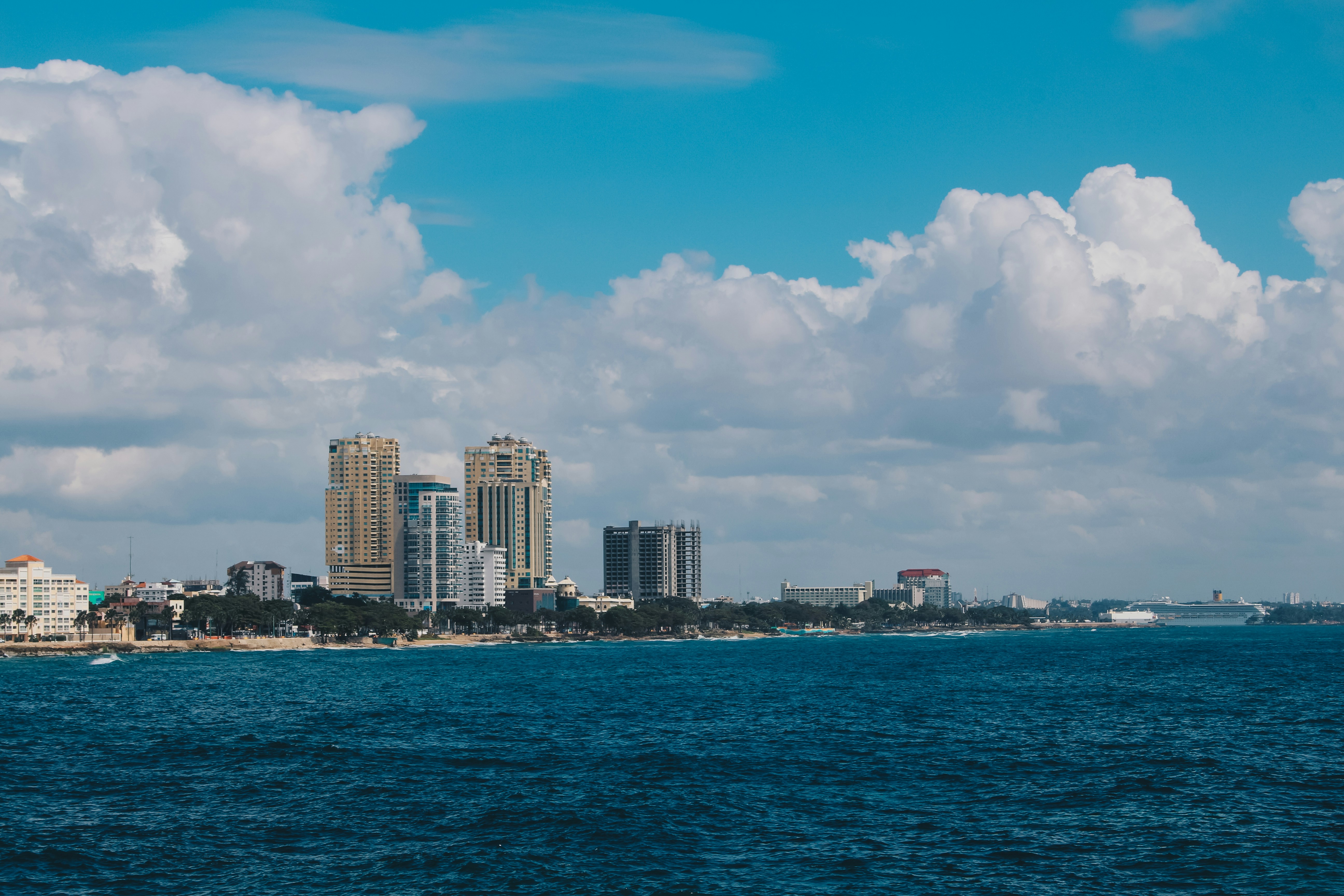 Free Unsplash photo from Asael  Pena