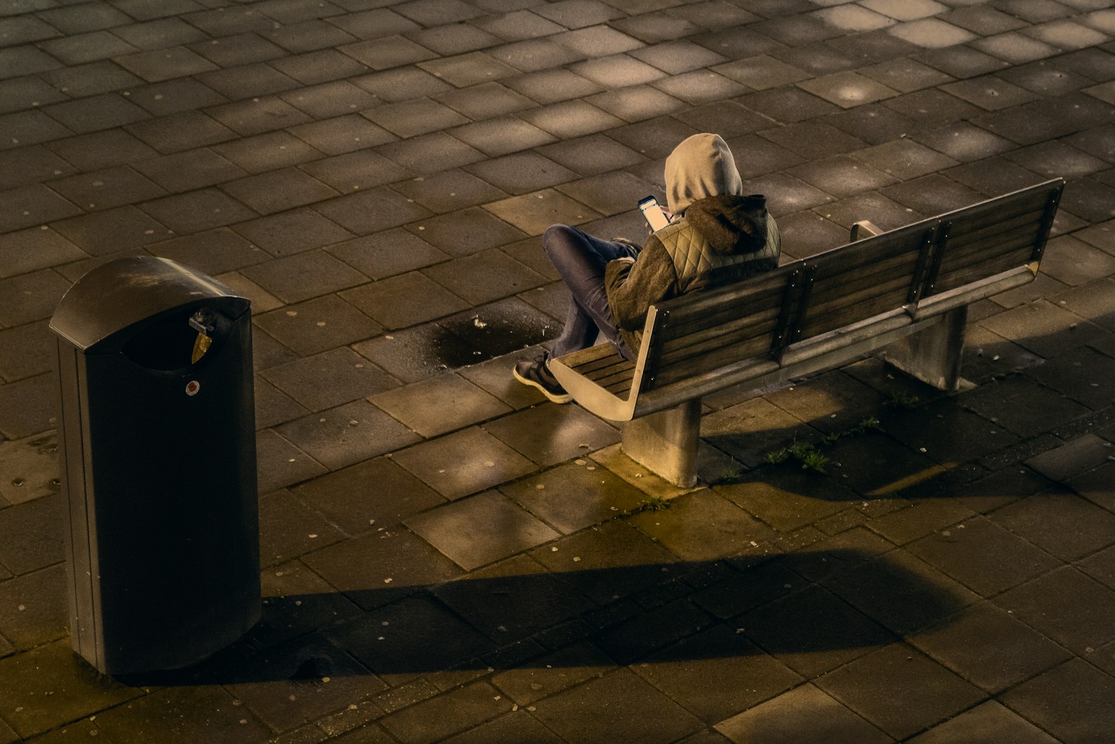 Sigma 18-50mm f/2.8 Macro sample photo. Person sitting on outdoor photography