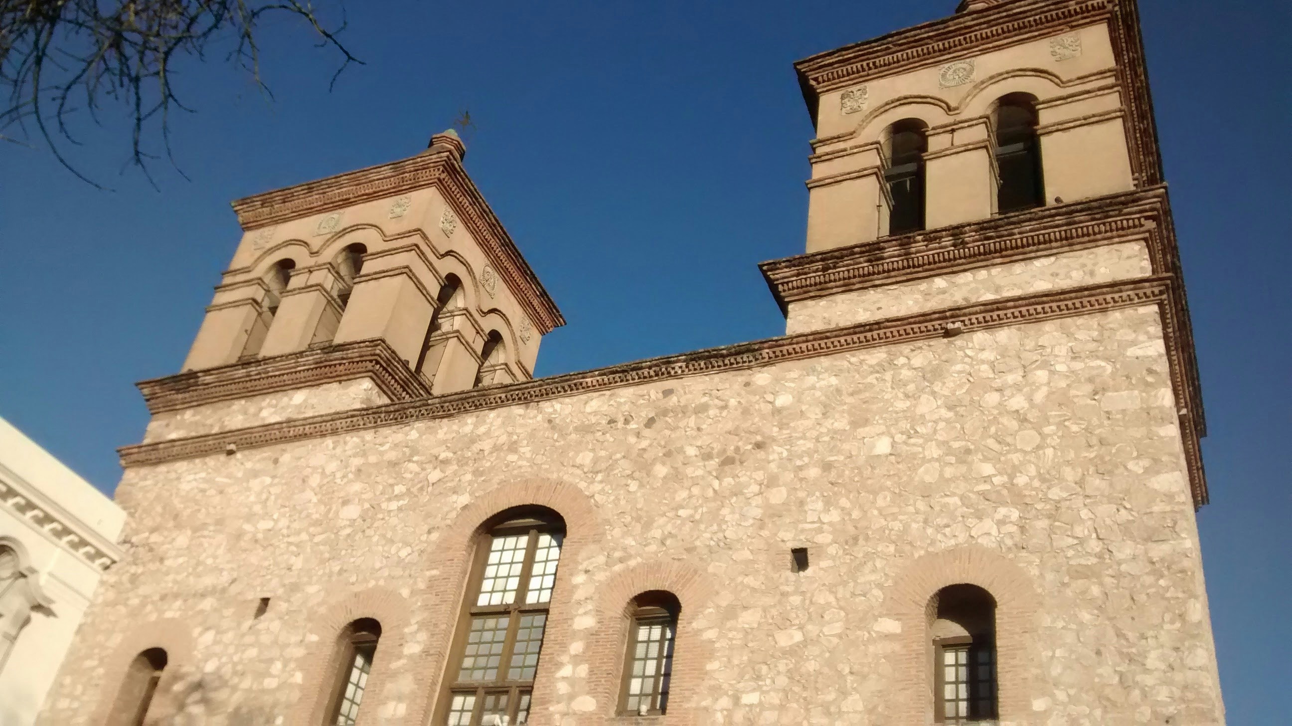 Free Unsplash photo from Alejandro Lazcano