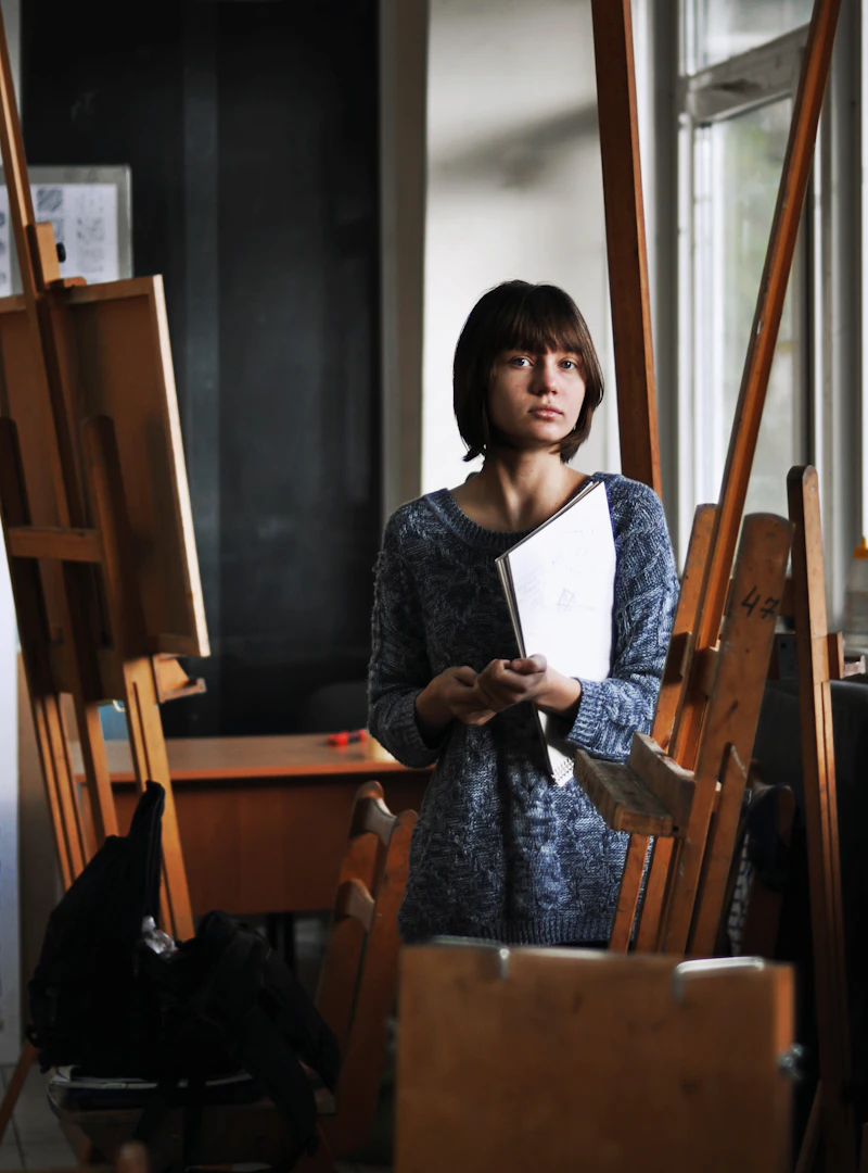 The bright painting studio with easels