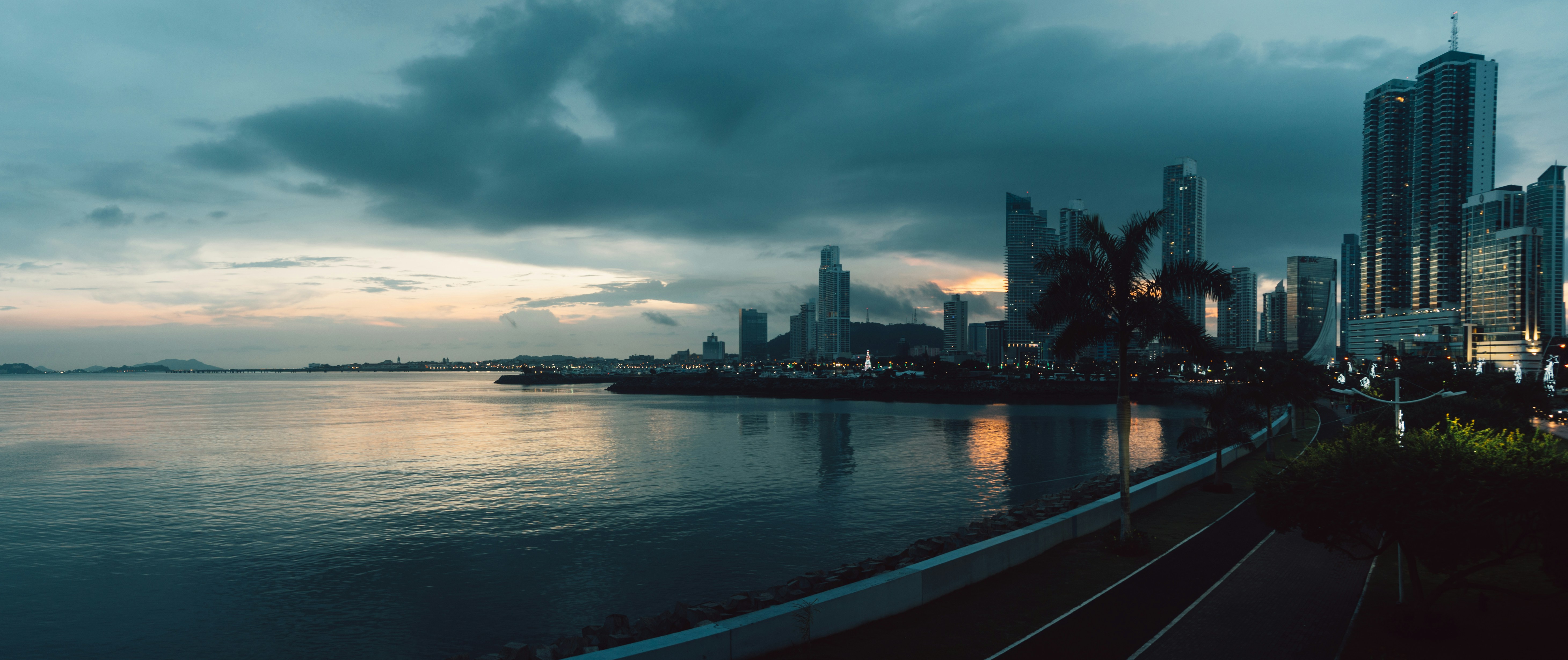 Free Unsplash photo from Vinc Weiss