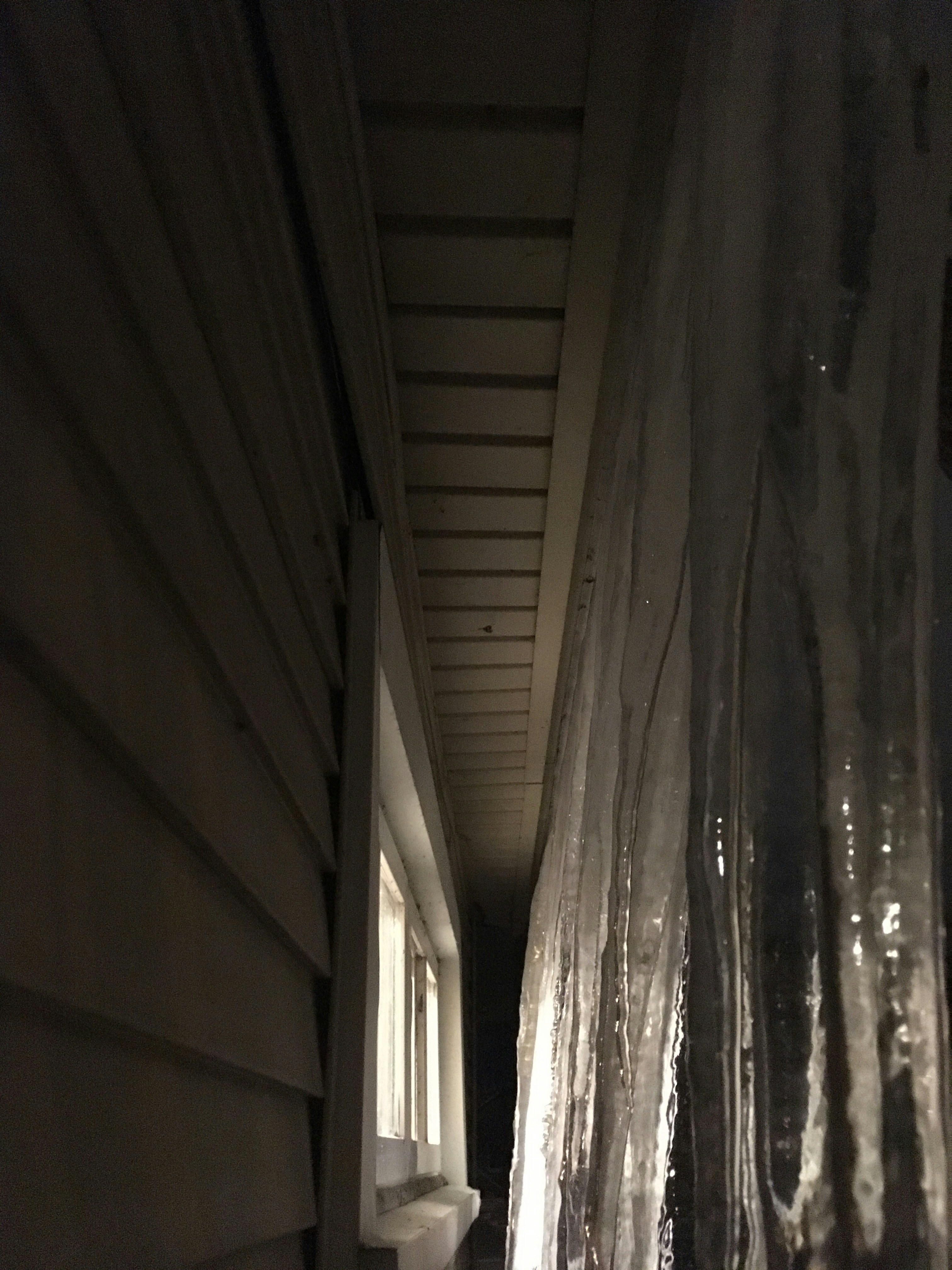 Free Unsplash photo from Zach Power