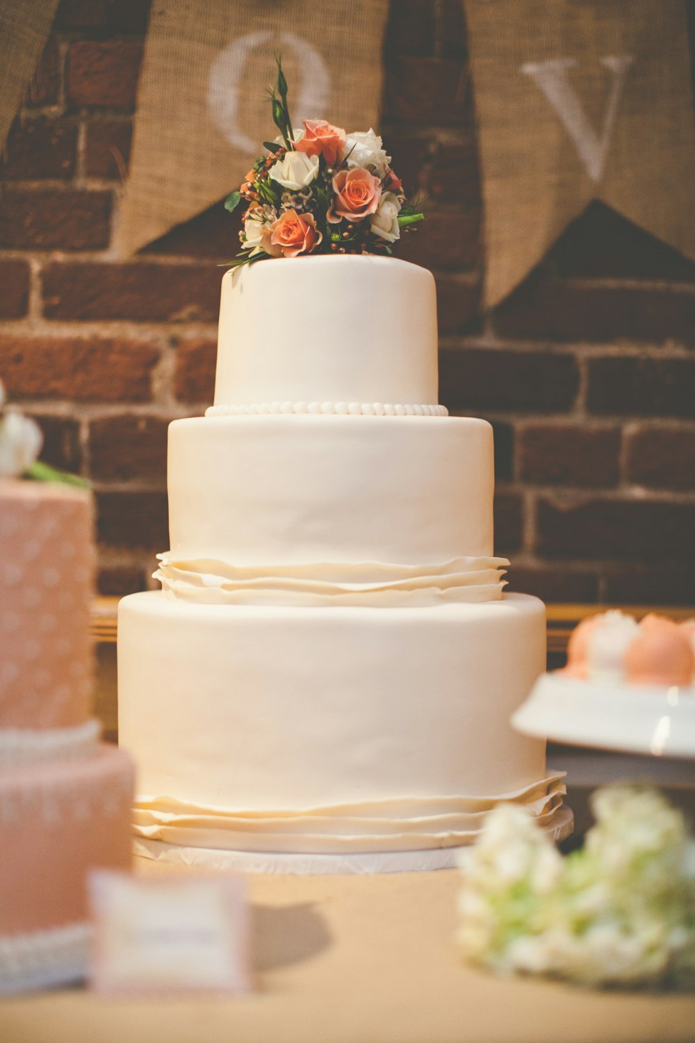 white 3-tier fondant cake