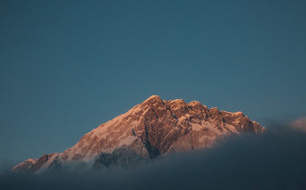 brown and gray high rise mountain