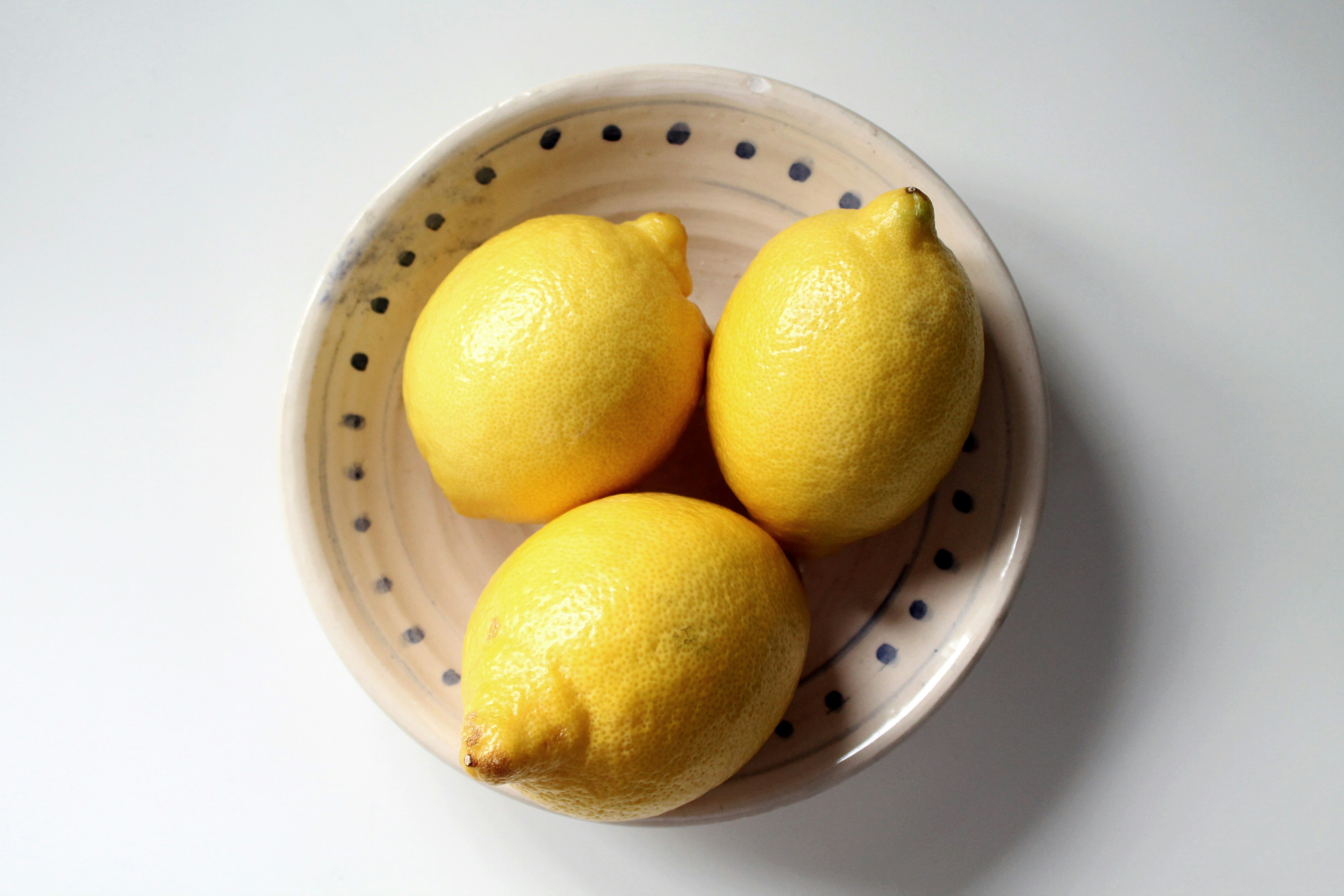 Free Unsplash photo from Luis Schneider