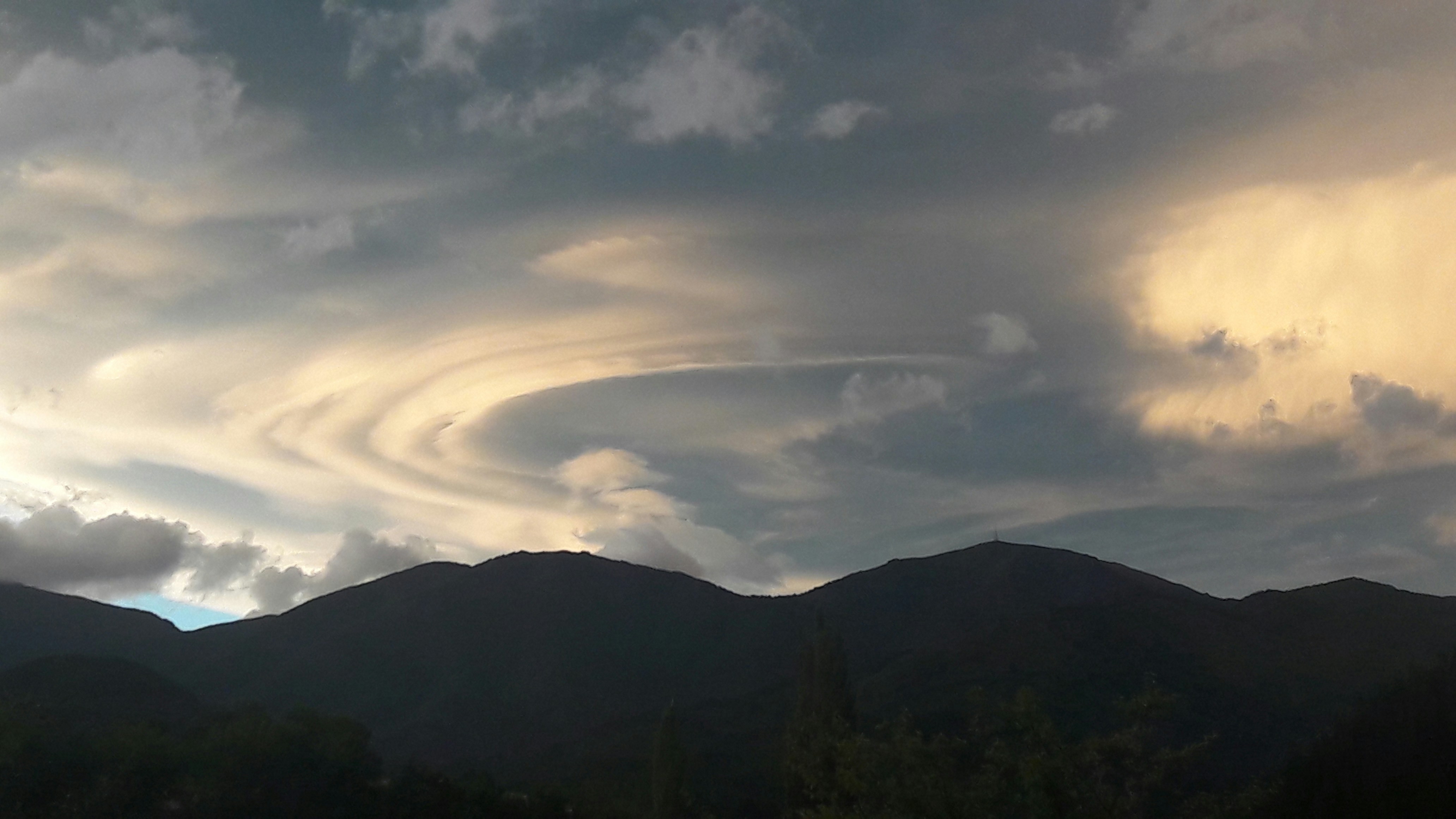 Free Unsplash photo from Dave Richards