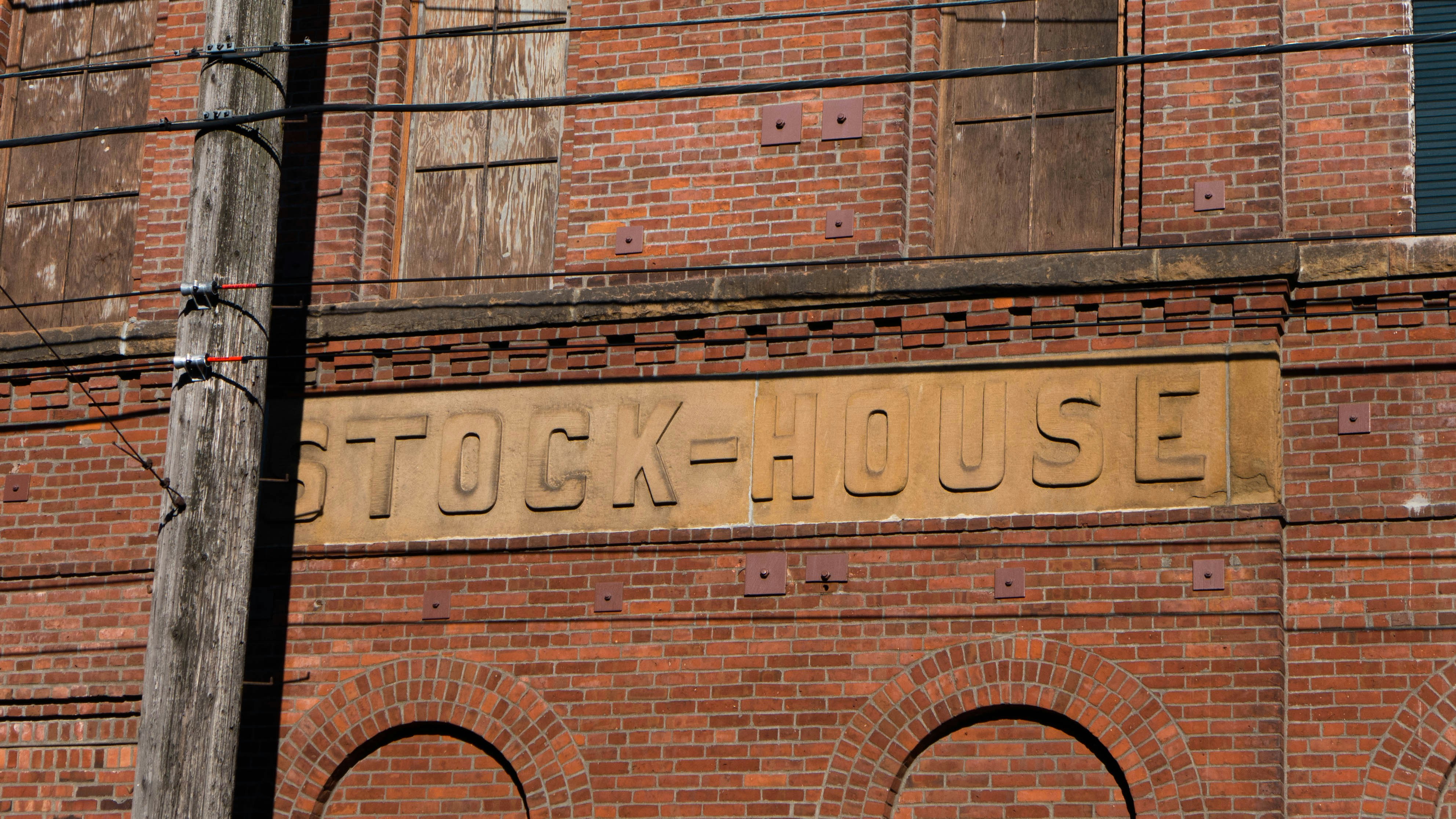 Free Unsplash photo from Palmer Davis