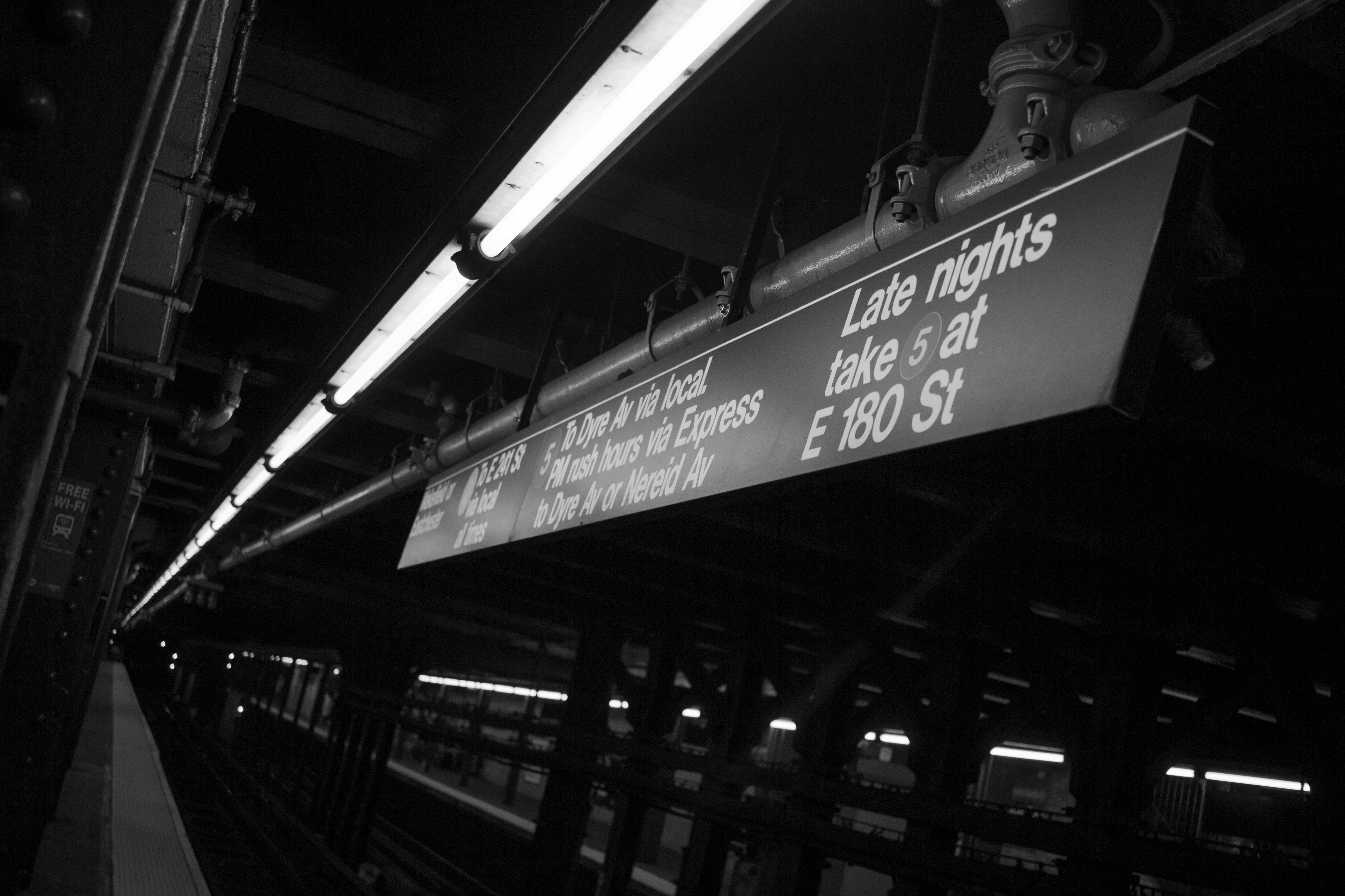 Free Unsplash photo from Howard Phillips