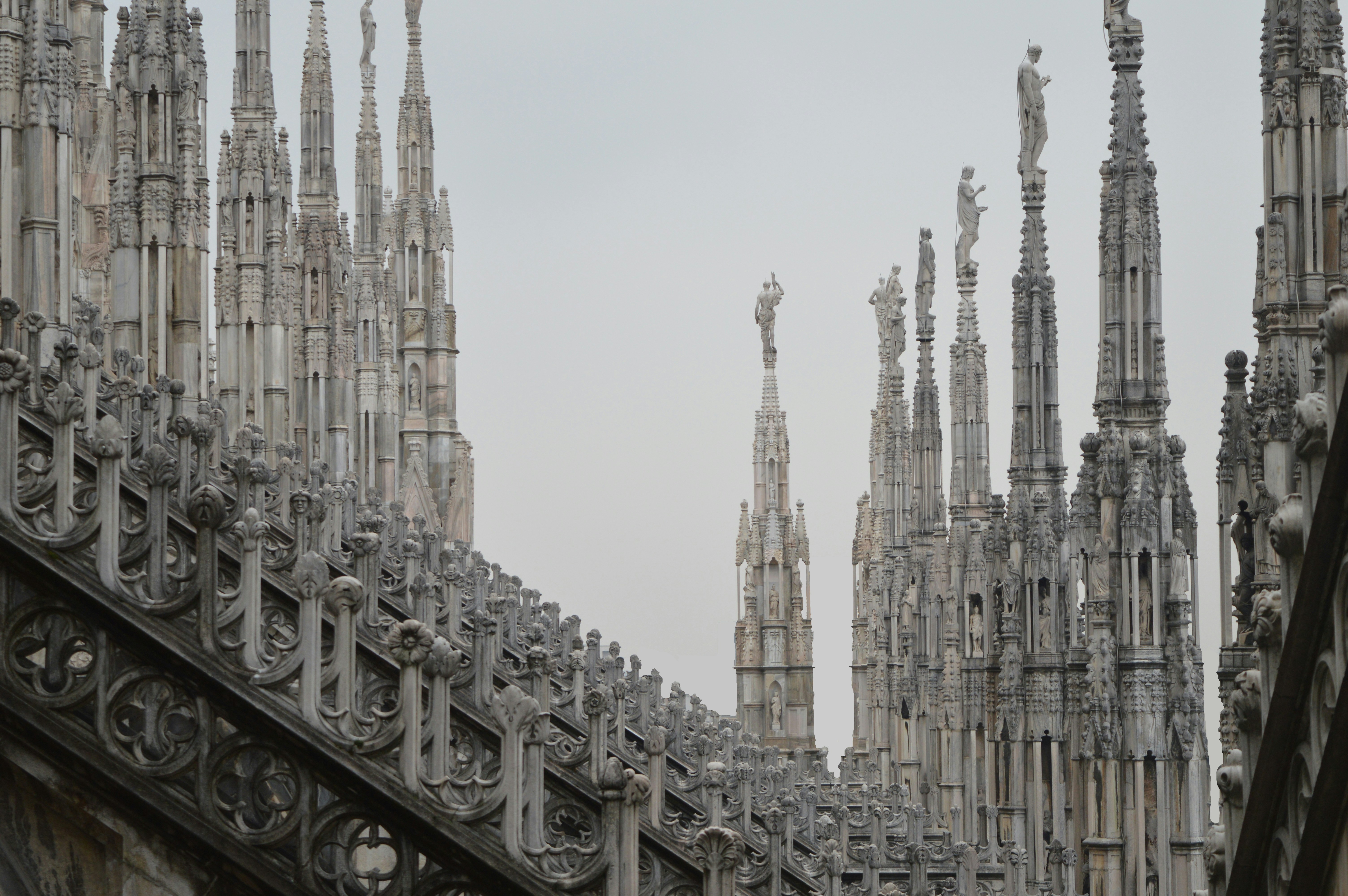 Free Unsplash photo from Gabriel Izgi