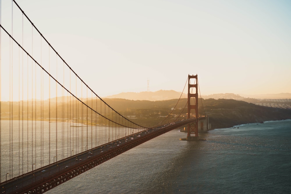 foto ripresa aerea del Golden Gate Bridge