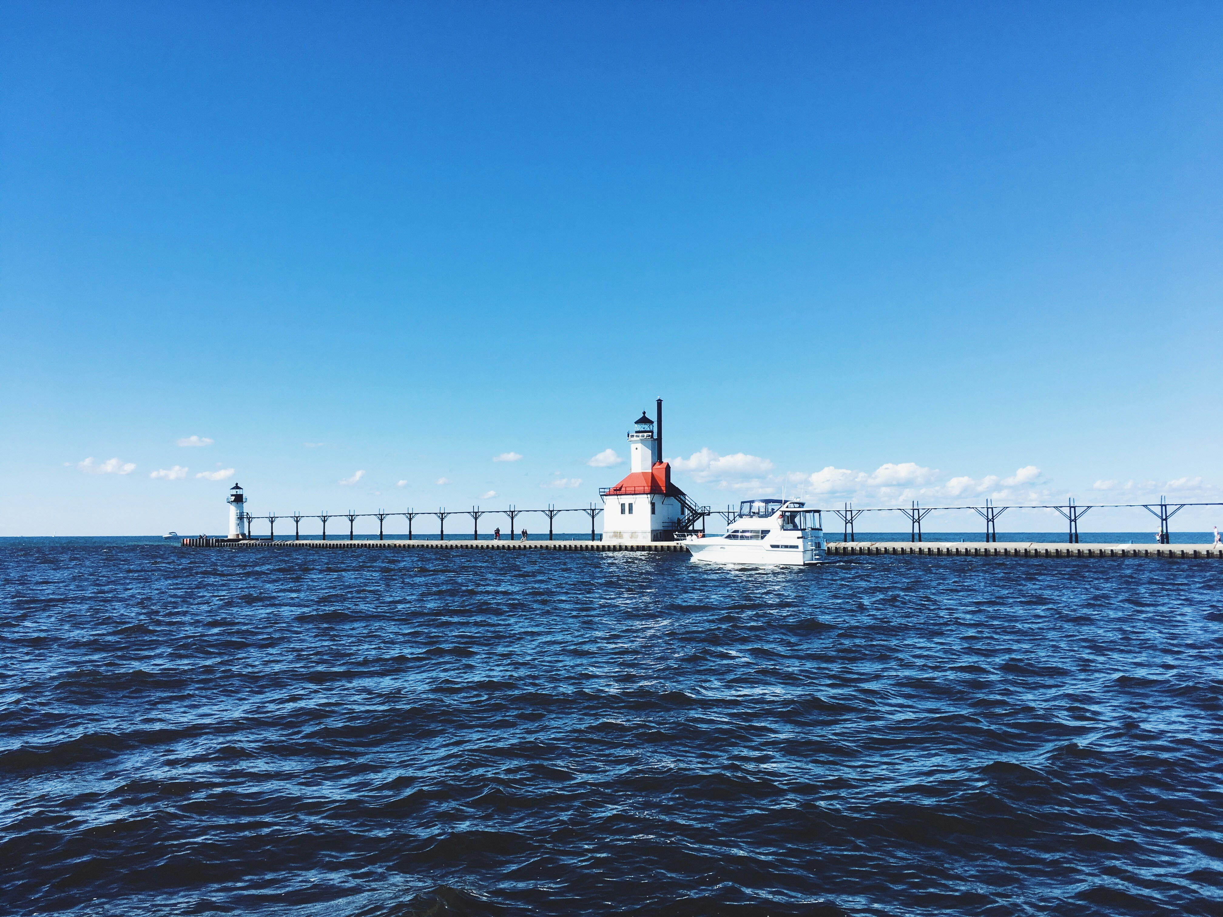 Free Unsplash photo from Sung Wang