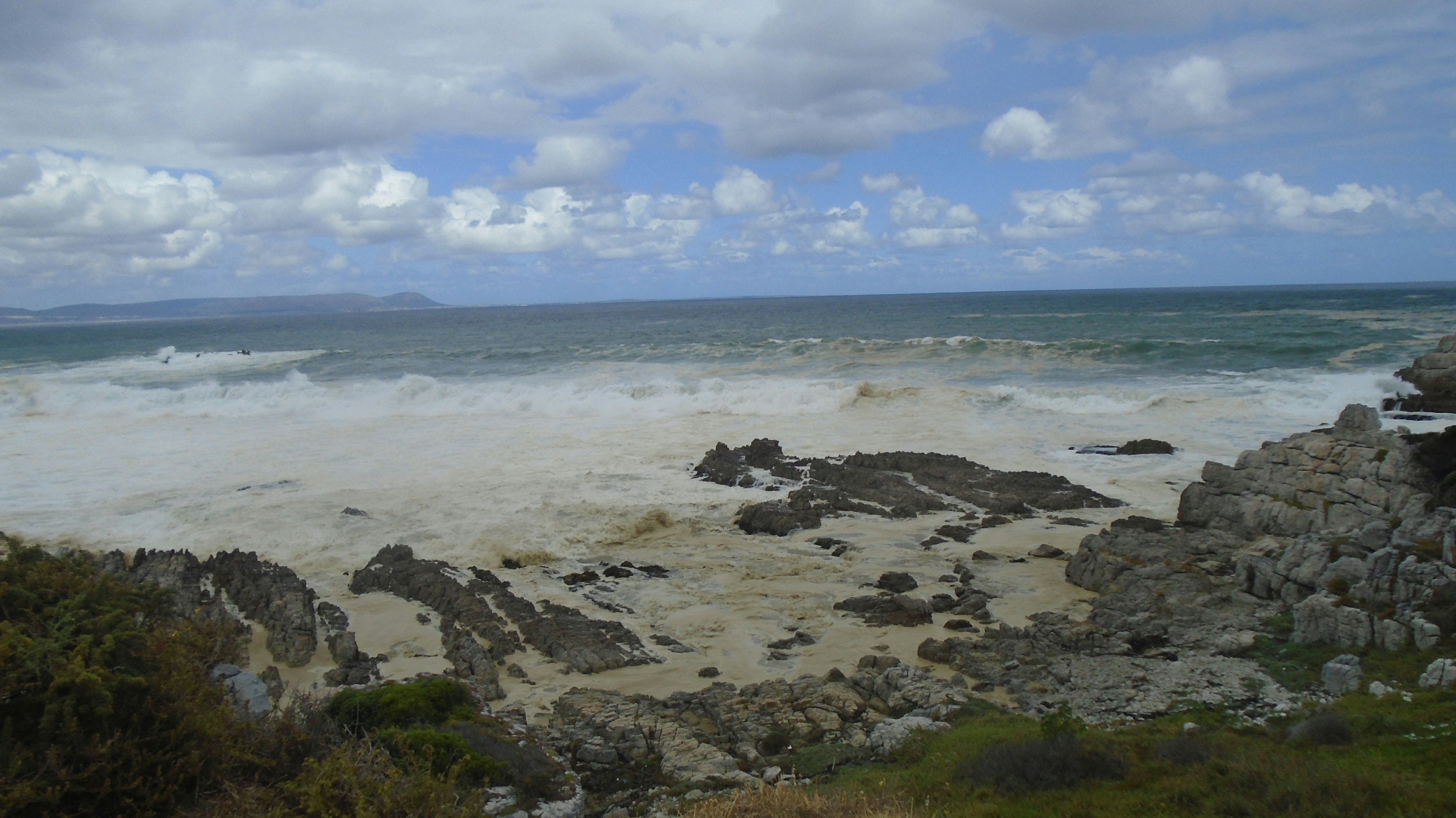 Free Unsplash photo from Elbert Matinka