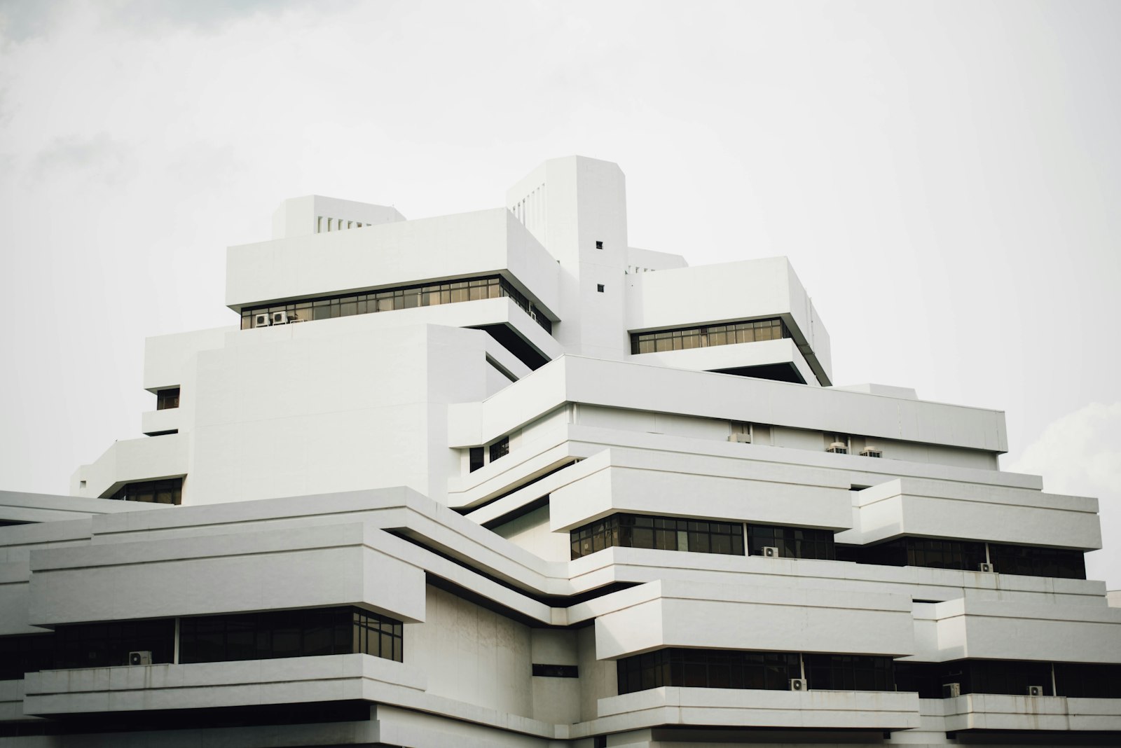 Nikon D750 + Nikon AF-S Nikkor 50mm F1.8G sample photo. White painted concrete building photography