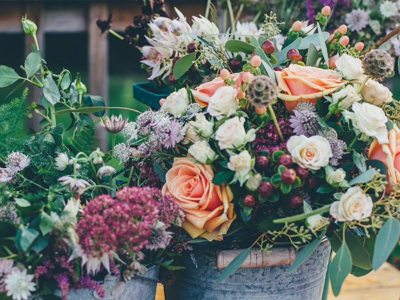 10 เรื่องเลวร้ายของดอกไม้ในงานศพที่คุณต้องขยาดไปอีกนาน 