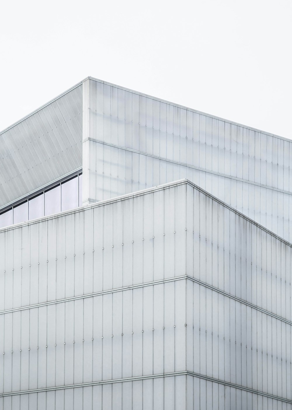 gray wall paint building during daytime