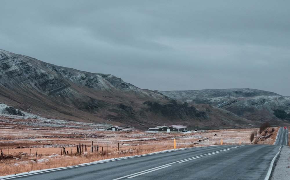 photography of empty road during daytime