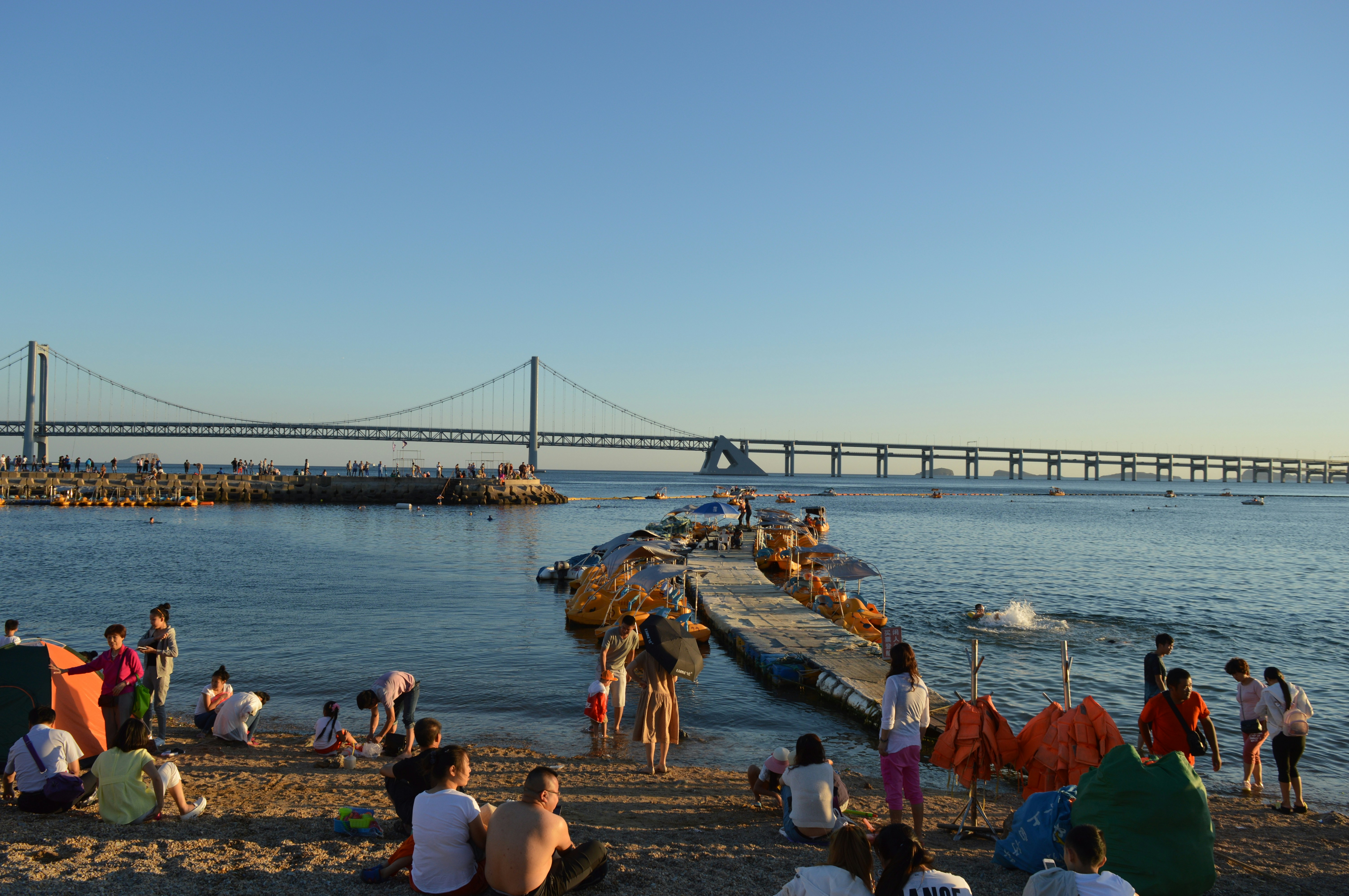 Free Unsplash photo from Chifan Sun