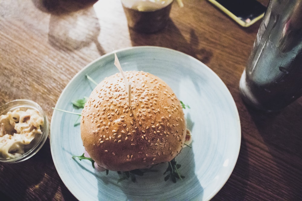 baked bread on round teal plate